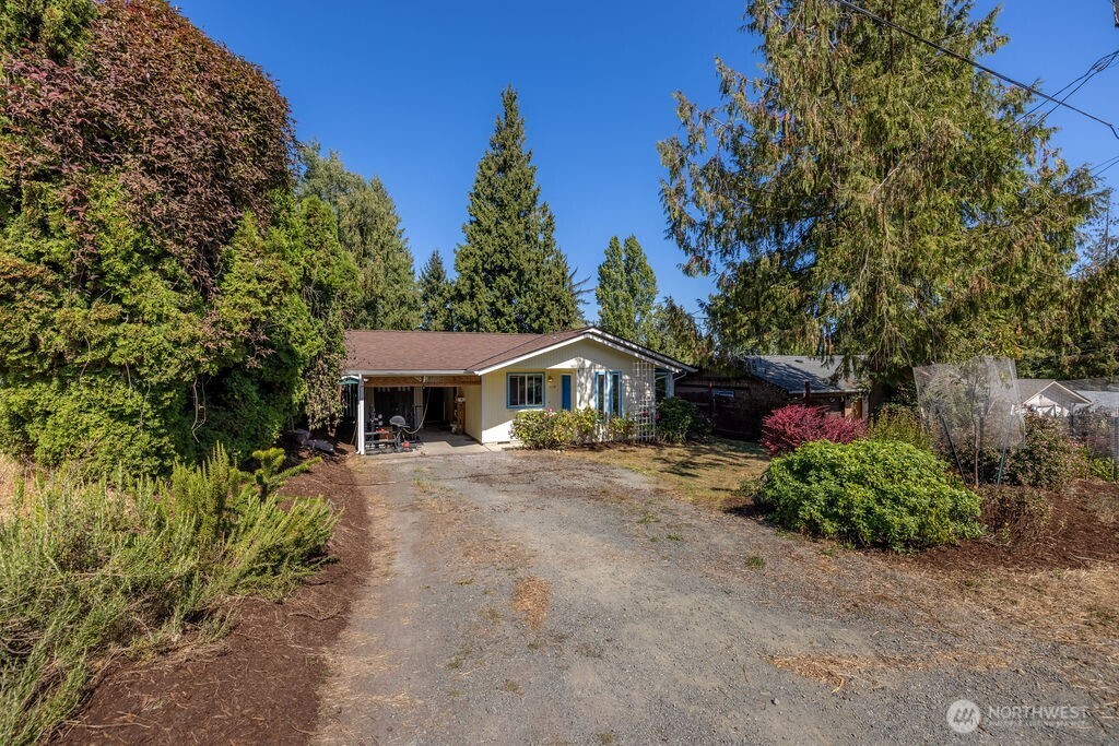 1115 W Hazel Street Property Photo 27