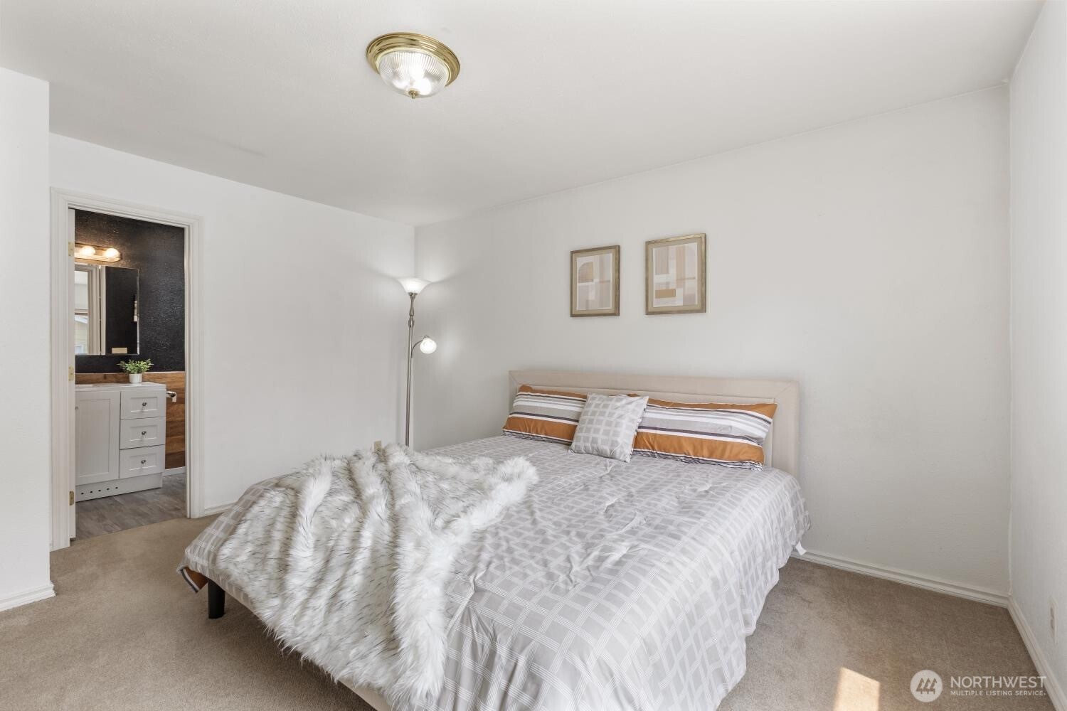 4832 188th Street Property Photo 16