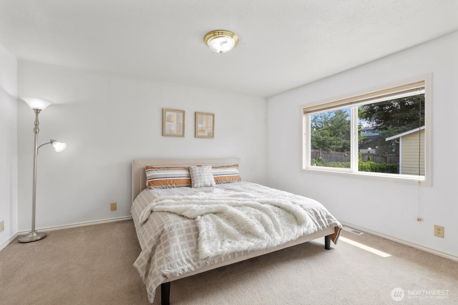 4832 188th Street Property Photo 17