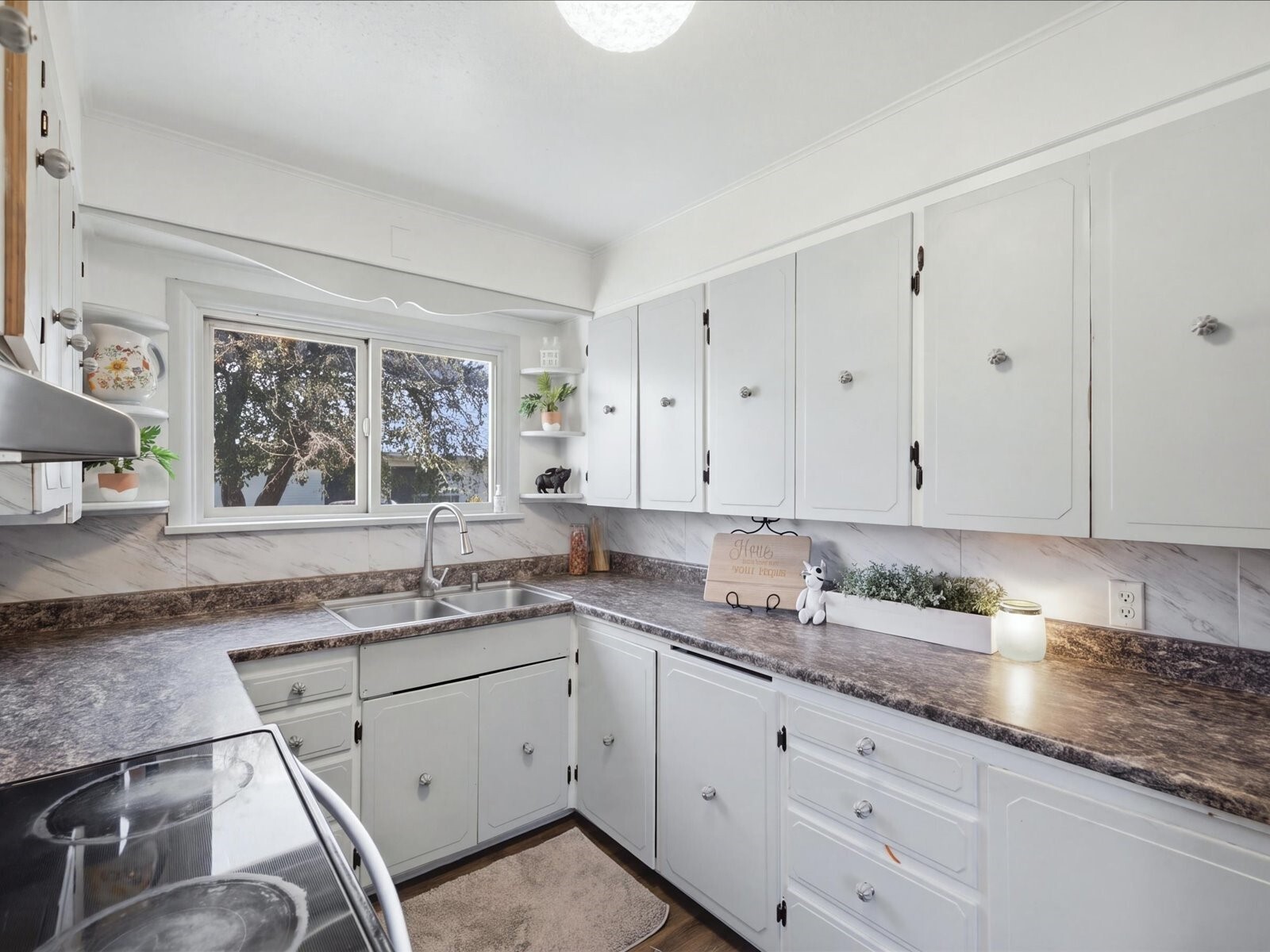 660 Sauk Avenue Property Photo 10