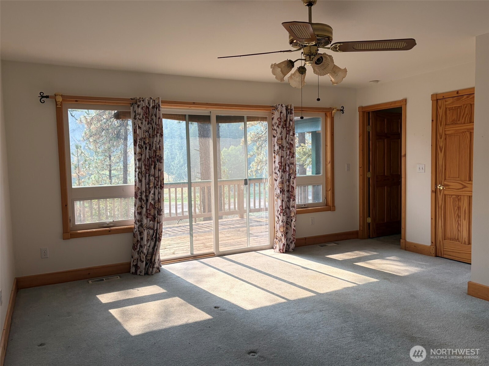 497 Dolomite Road Property Photo 9