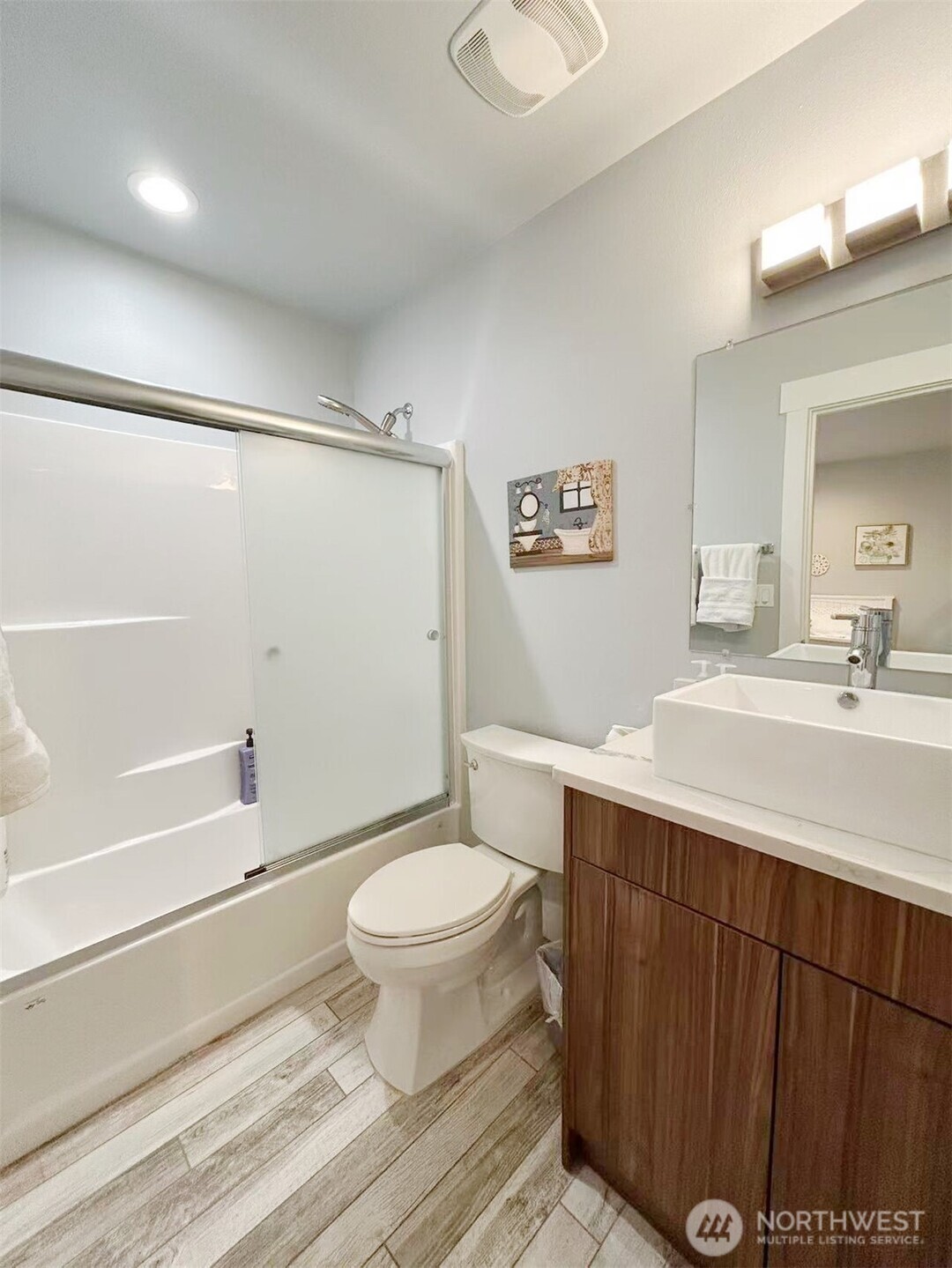 3621 Lincoln Avenue Property Photo 14