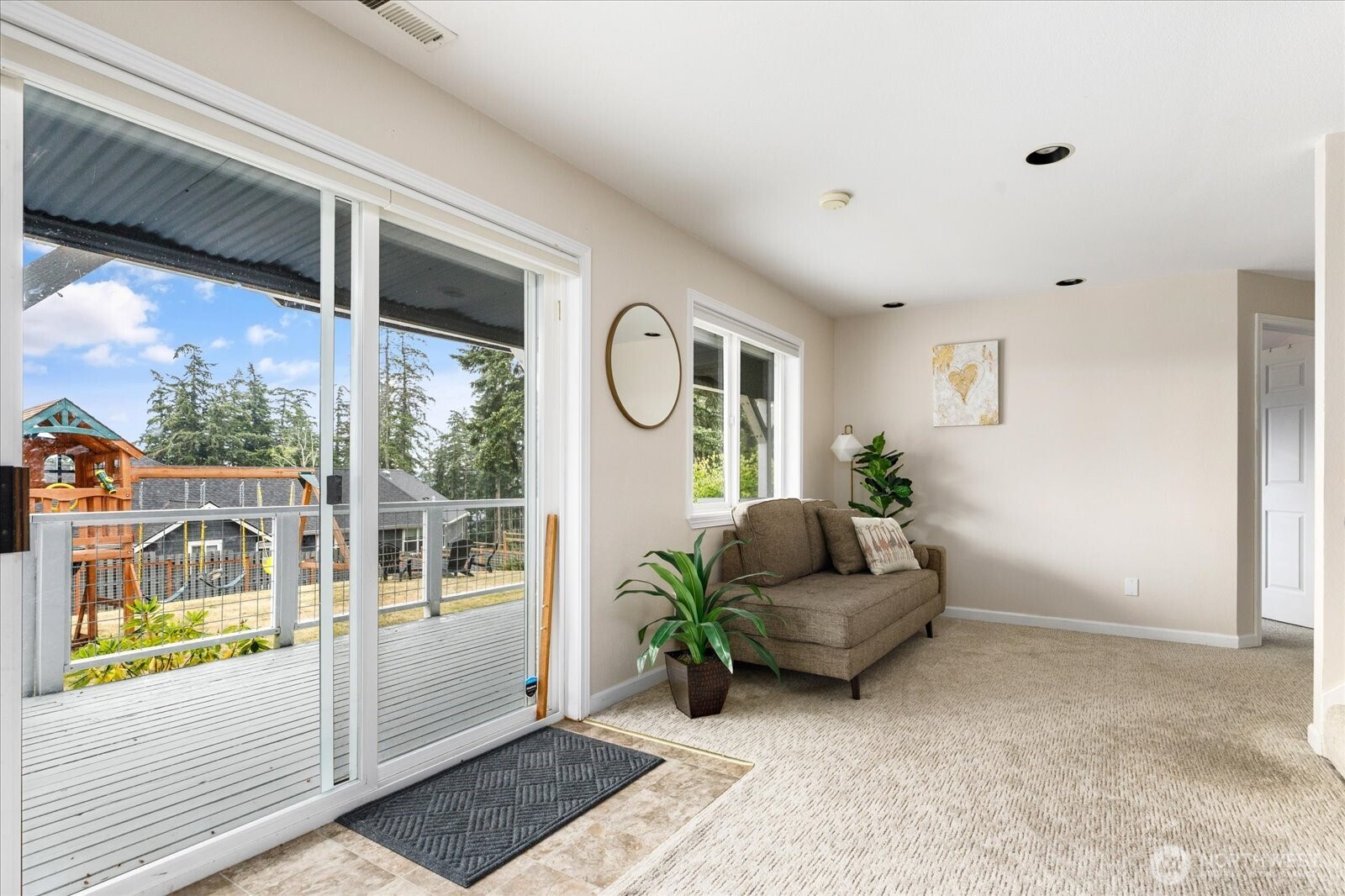 5055 Honeymoon Bay Road Property Photo 25