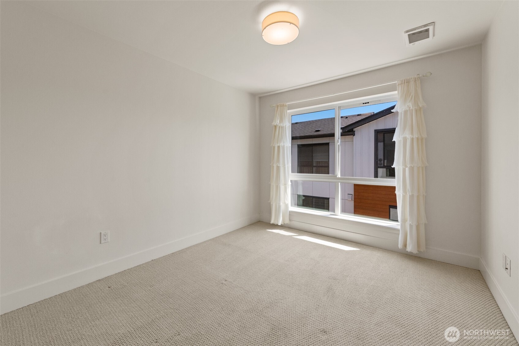 18308 96th Avenue A Property Photo 19