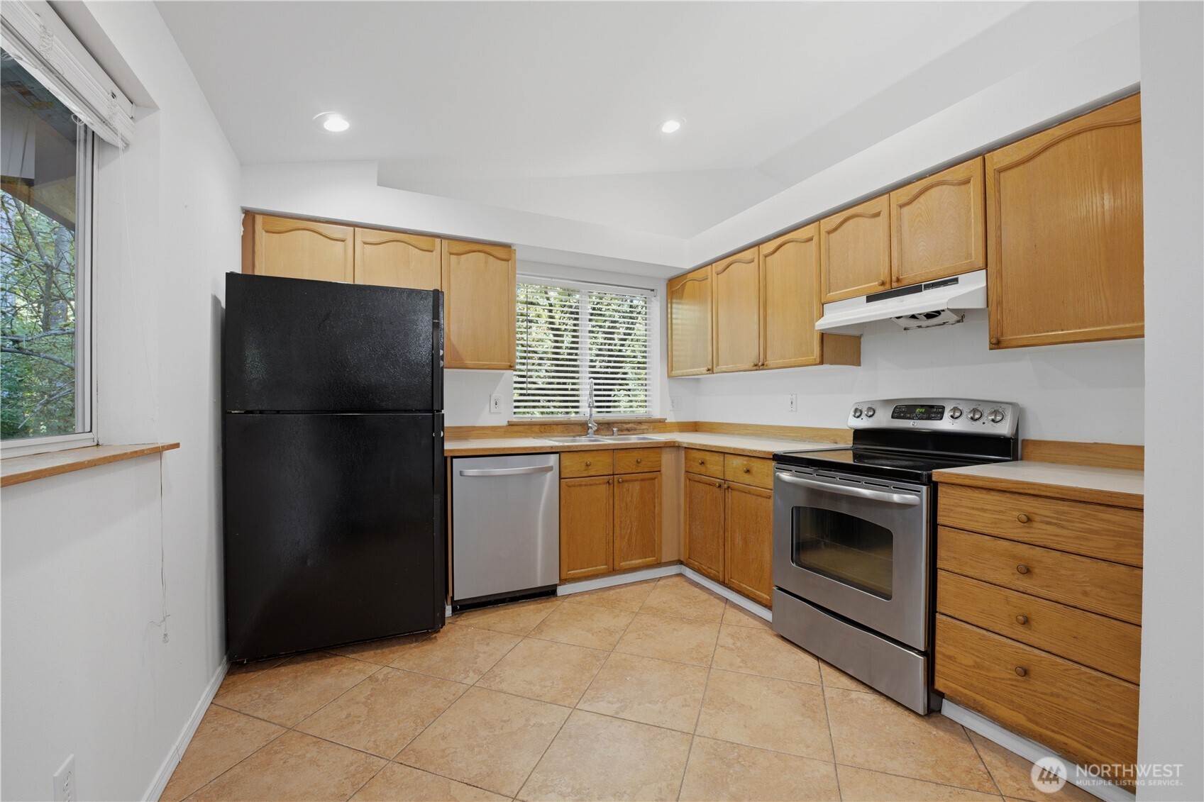 8716 17th Street Property Photo 10