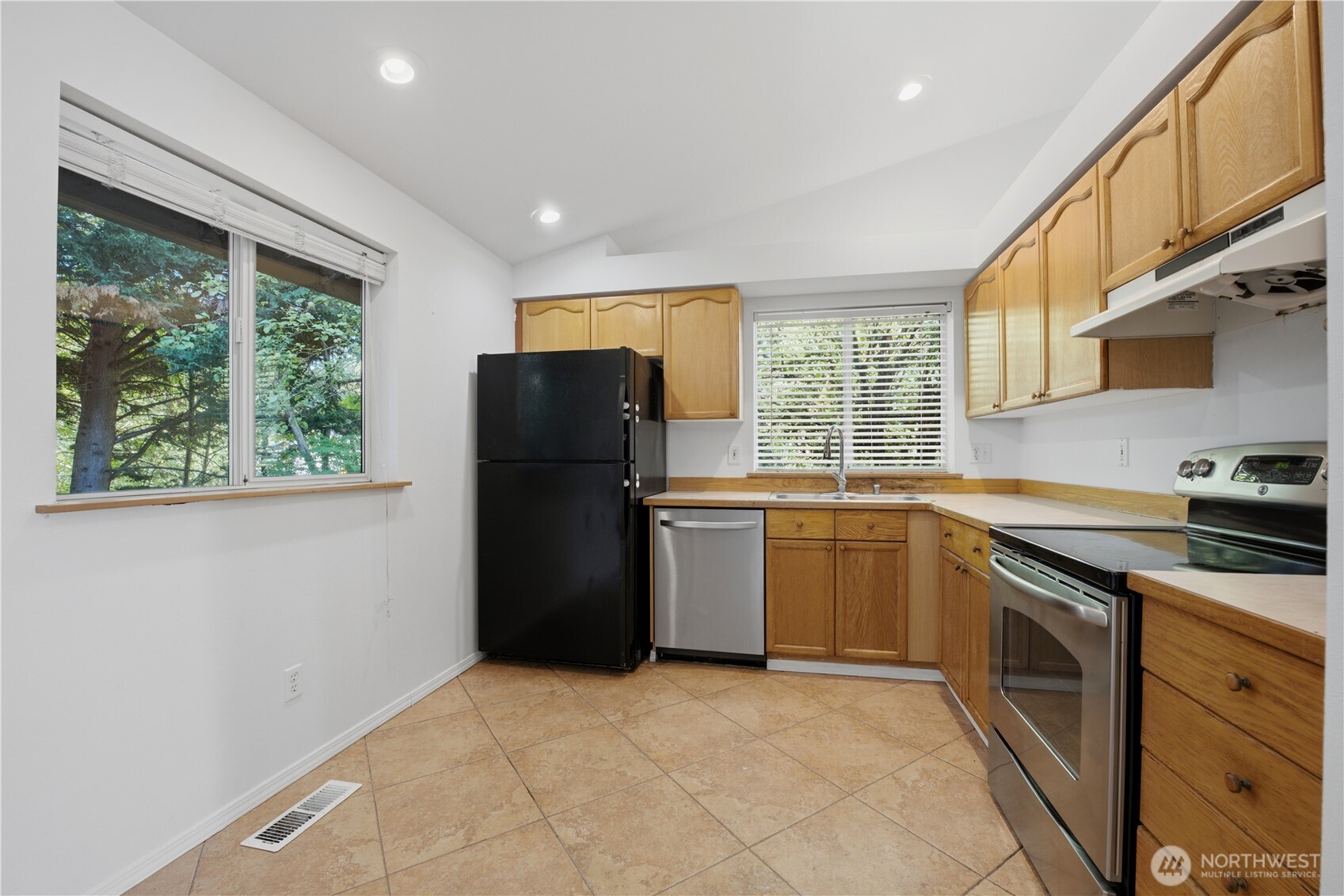 8716 17th Street Property Photo 11