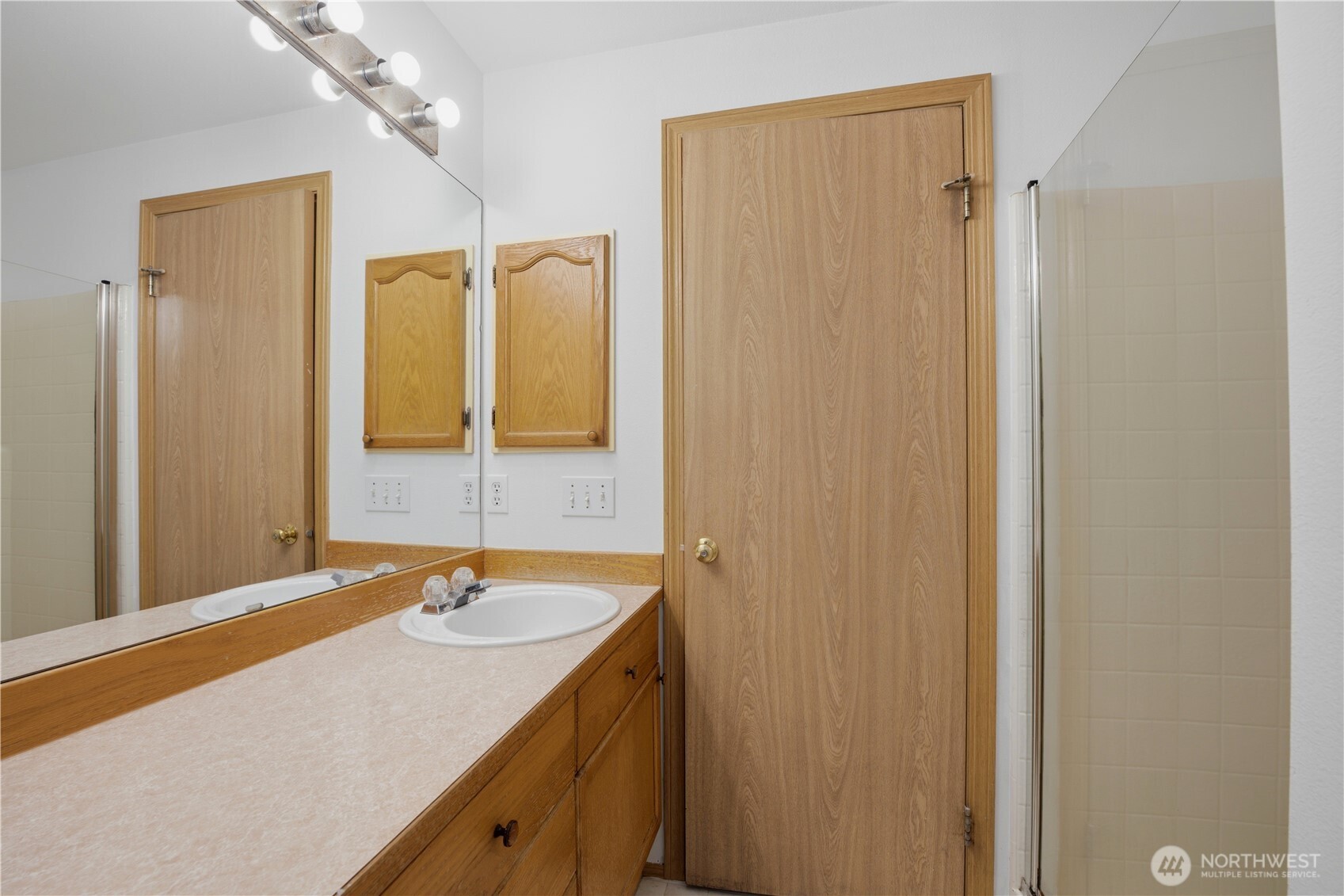 8716 17th Street Property Photo 18