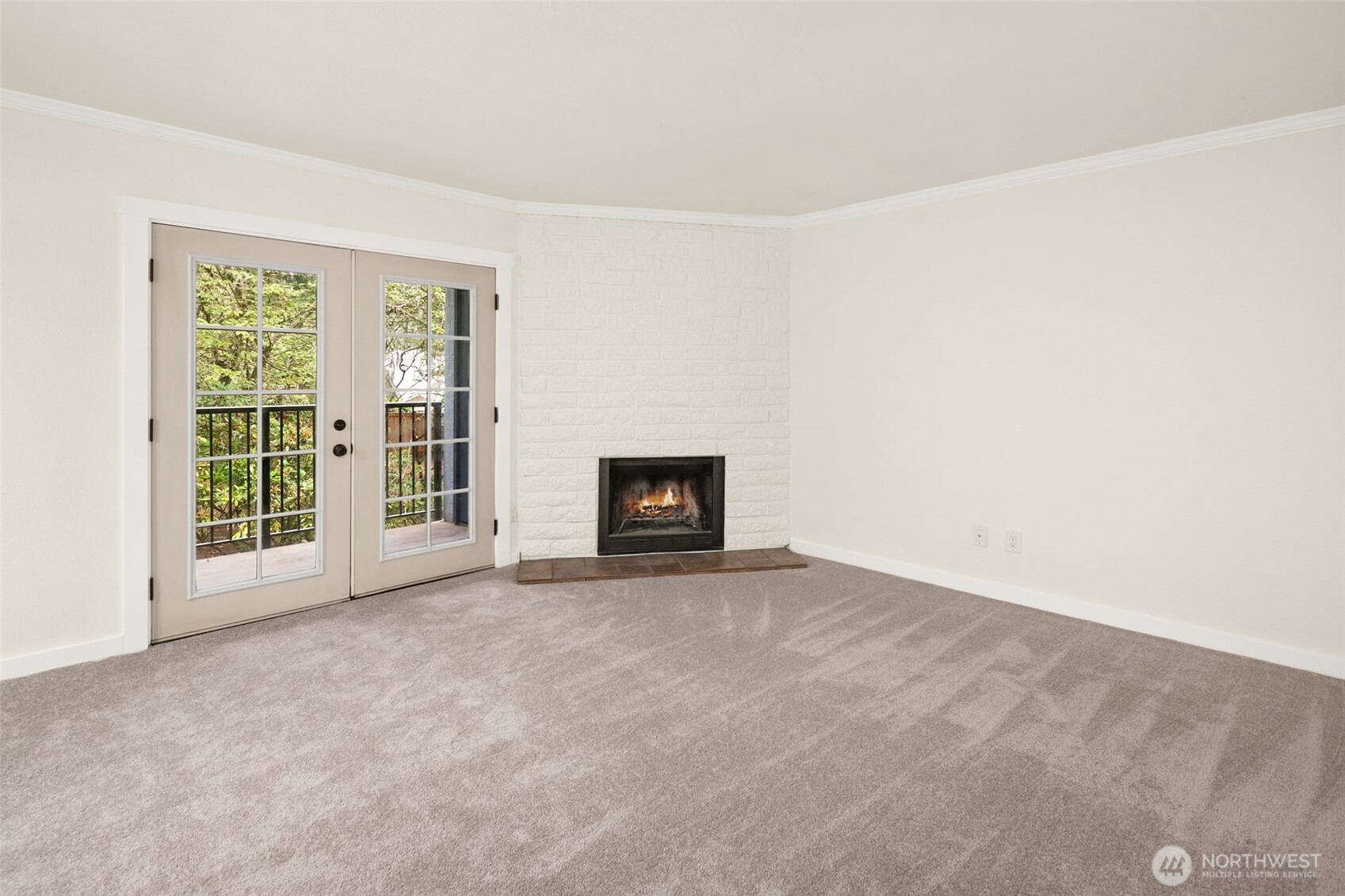 14014 Juanita Drive B2 Property Photo 3
