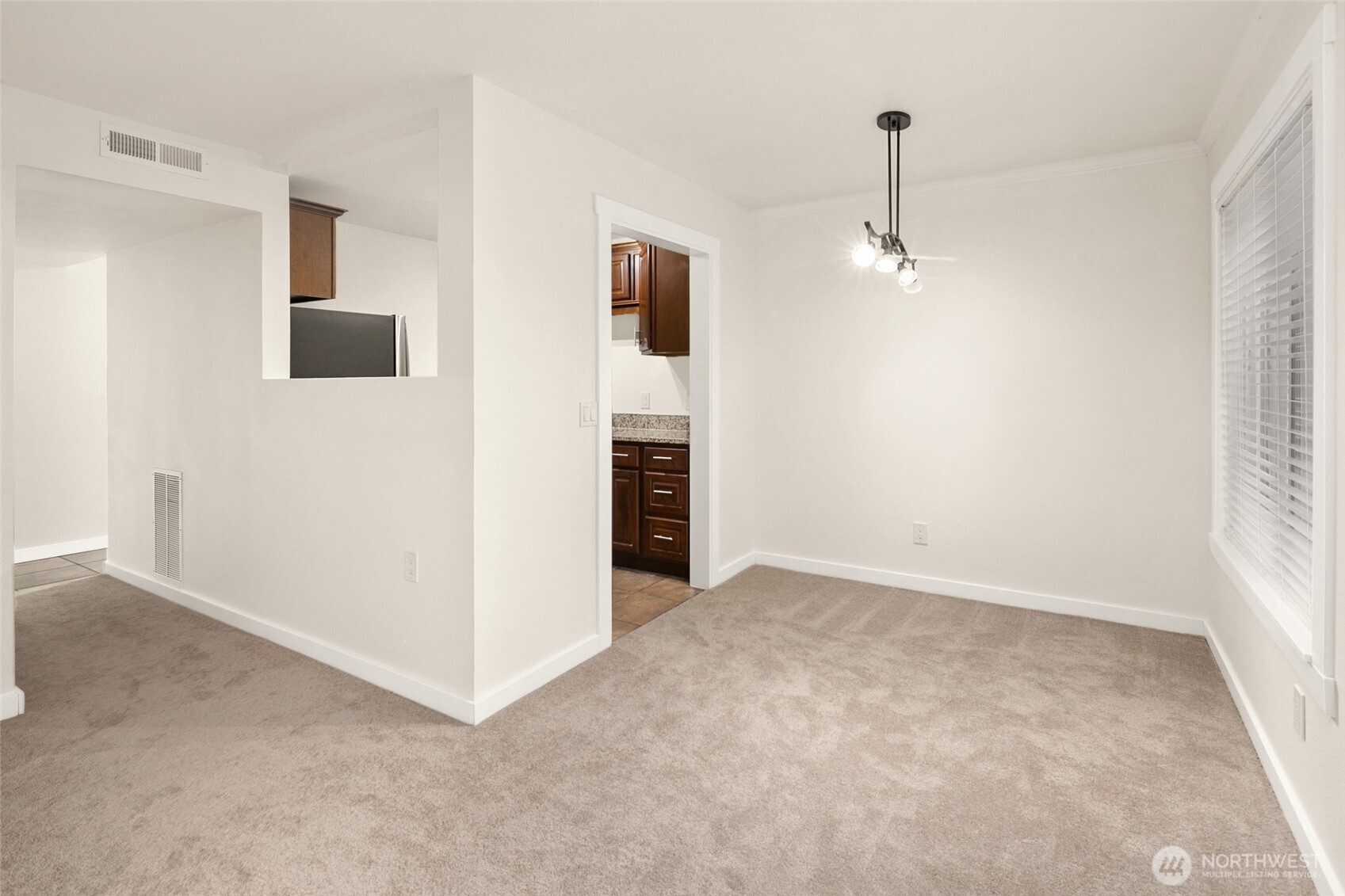 14014 Juanita Drive B2 Property Photo 6