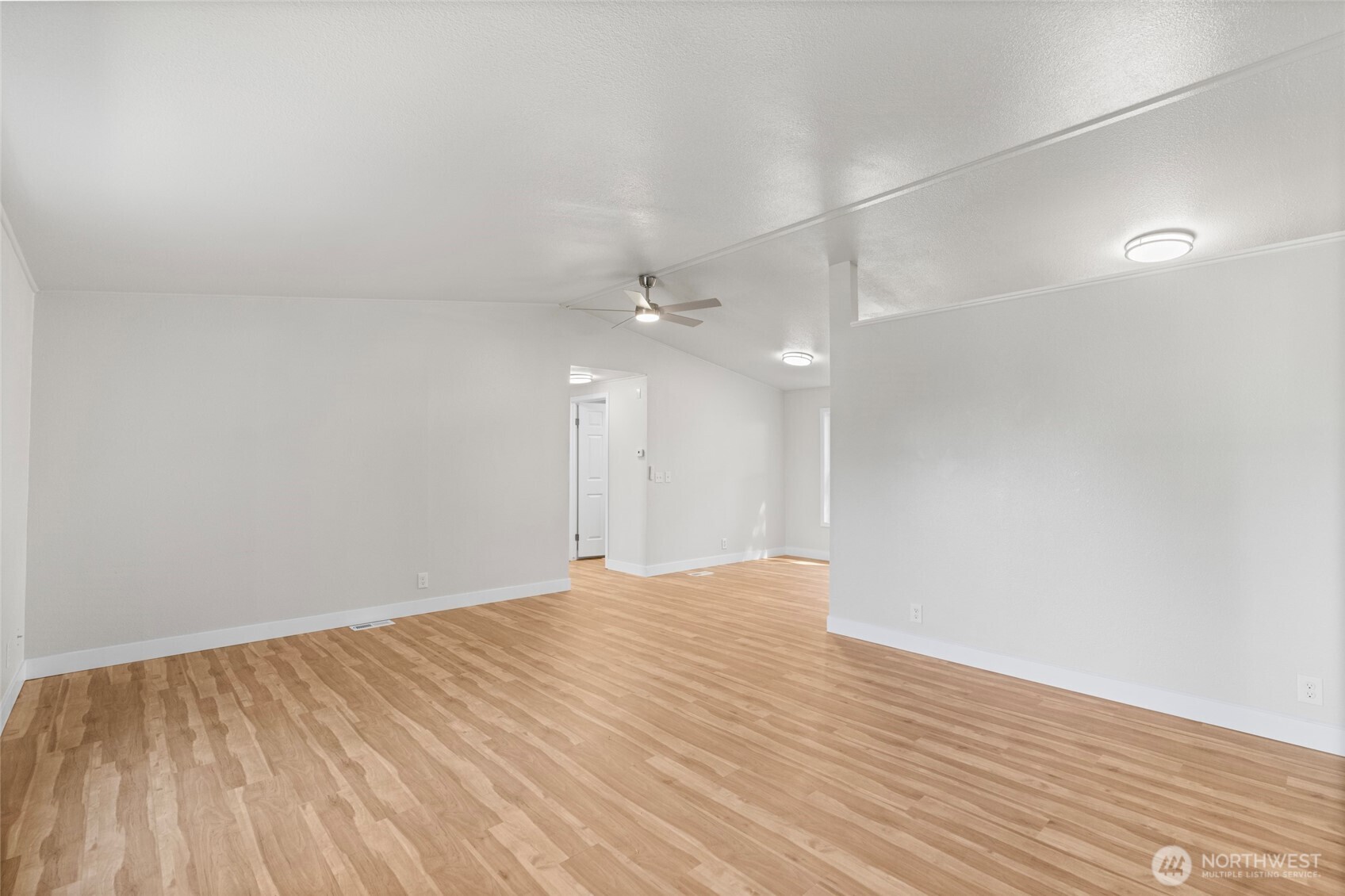 1004 Diane Avenue Property Photo 10