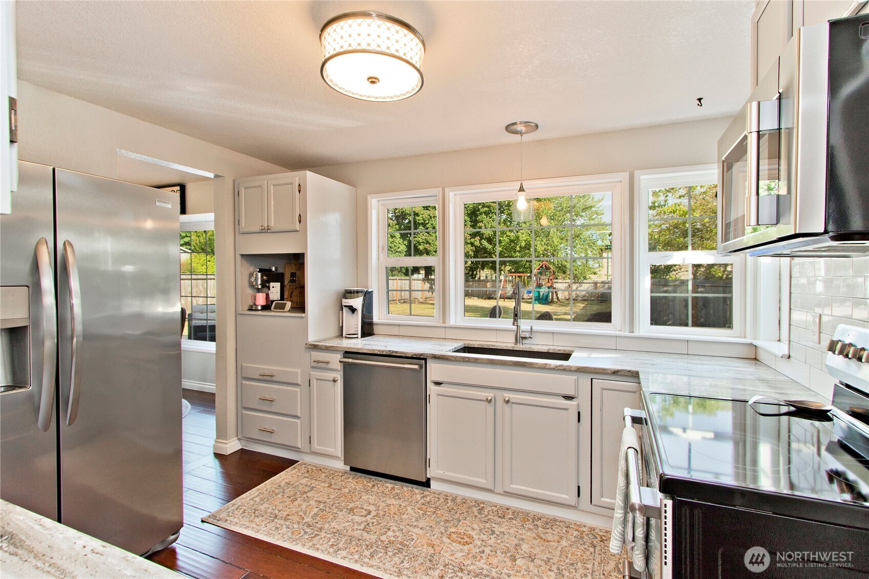 2871 Initial Avenue Property Photo 4
