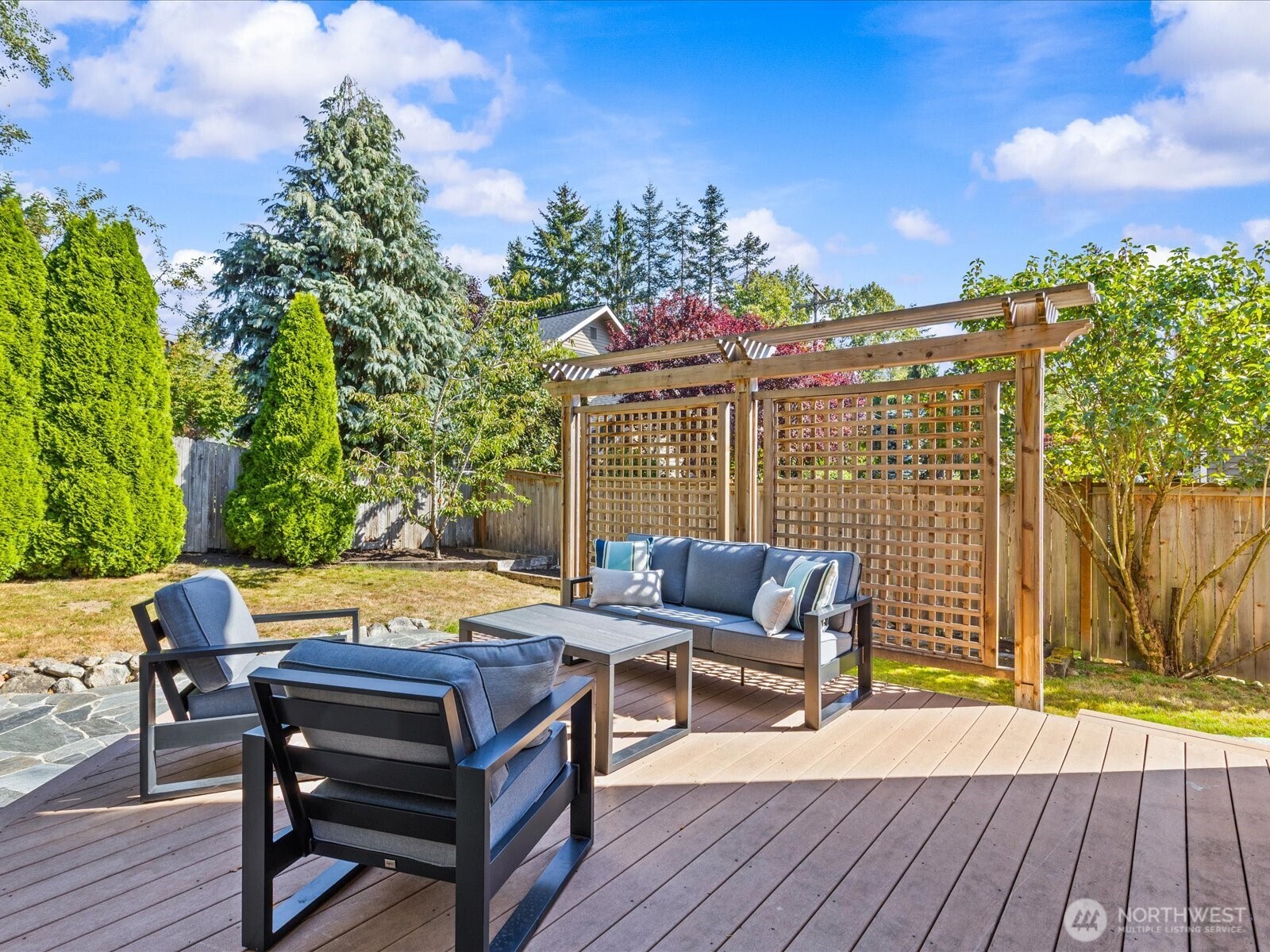 12017 93rd Place Property Photo 28