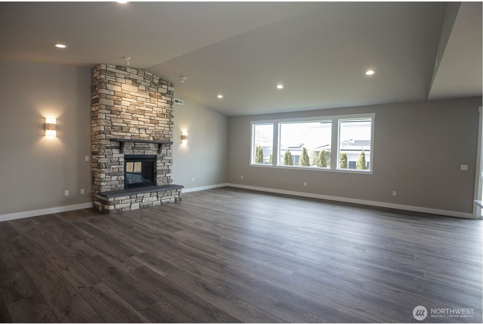 3816 Rock Ridge Parkway Property Photo 8