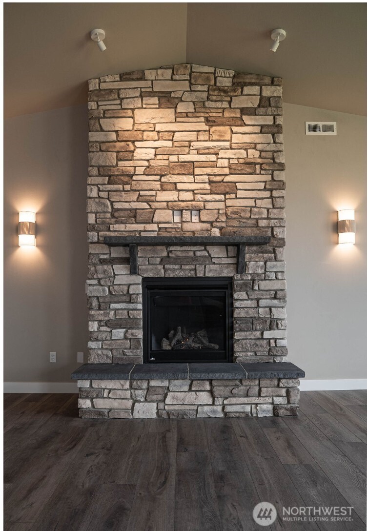 3816 Rock Ridge Parkway Property Photo 9