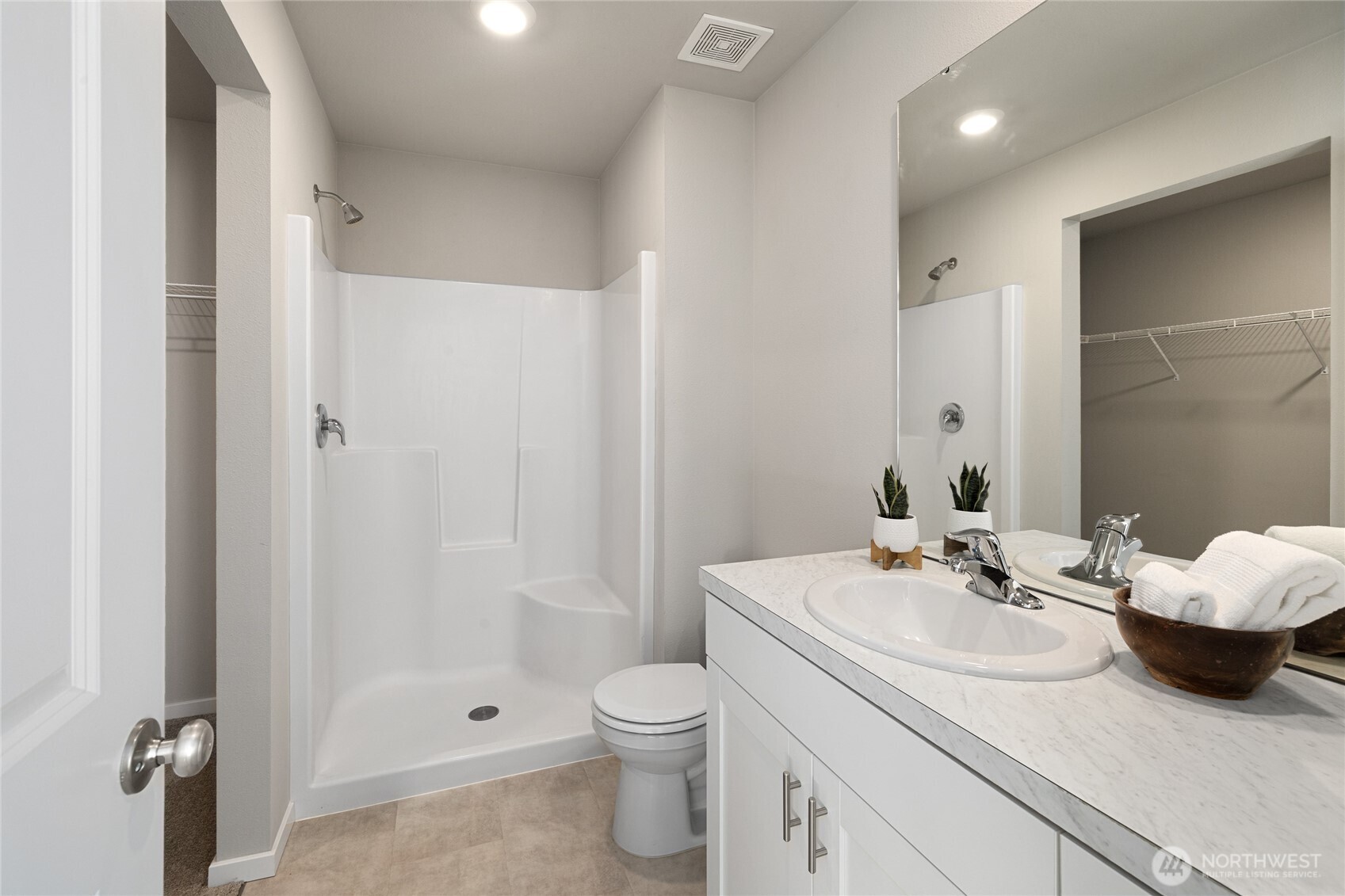 3104 Roundup Drive Property Photo 16