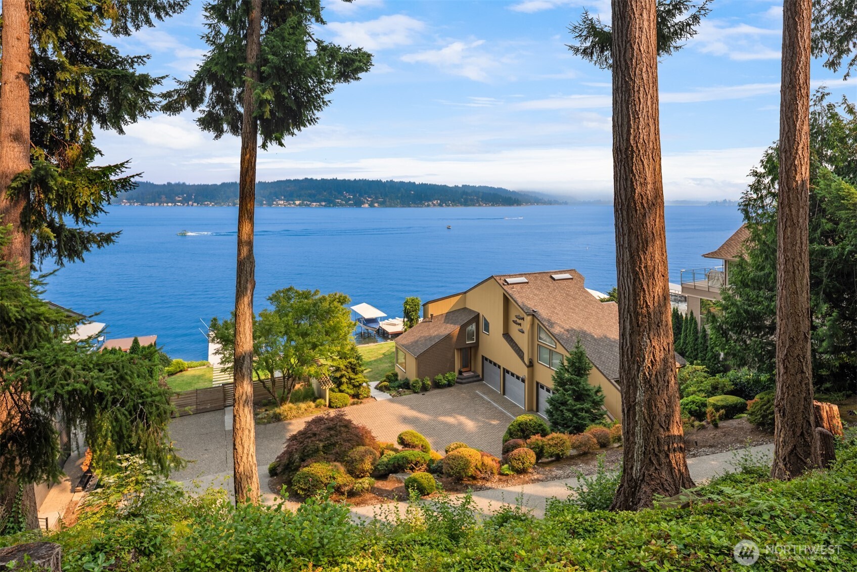 1602 W Lake Sammamish Parkway Property Photo 7