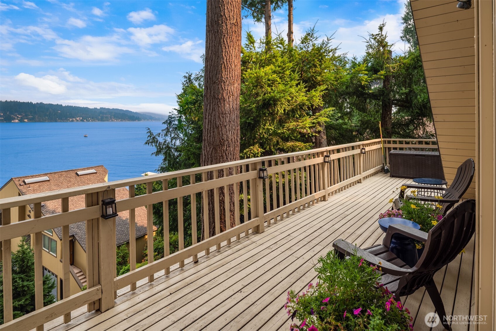 1602 W Lake Sammamish Parkway Property Photo 17