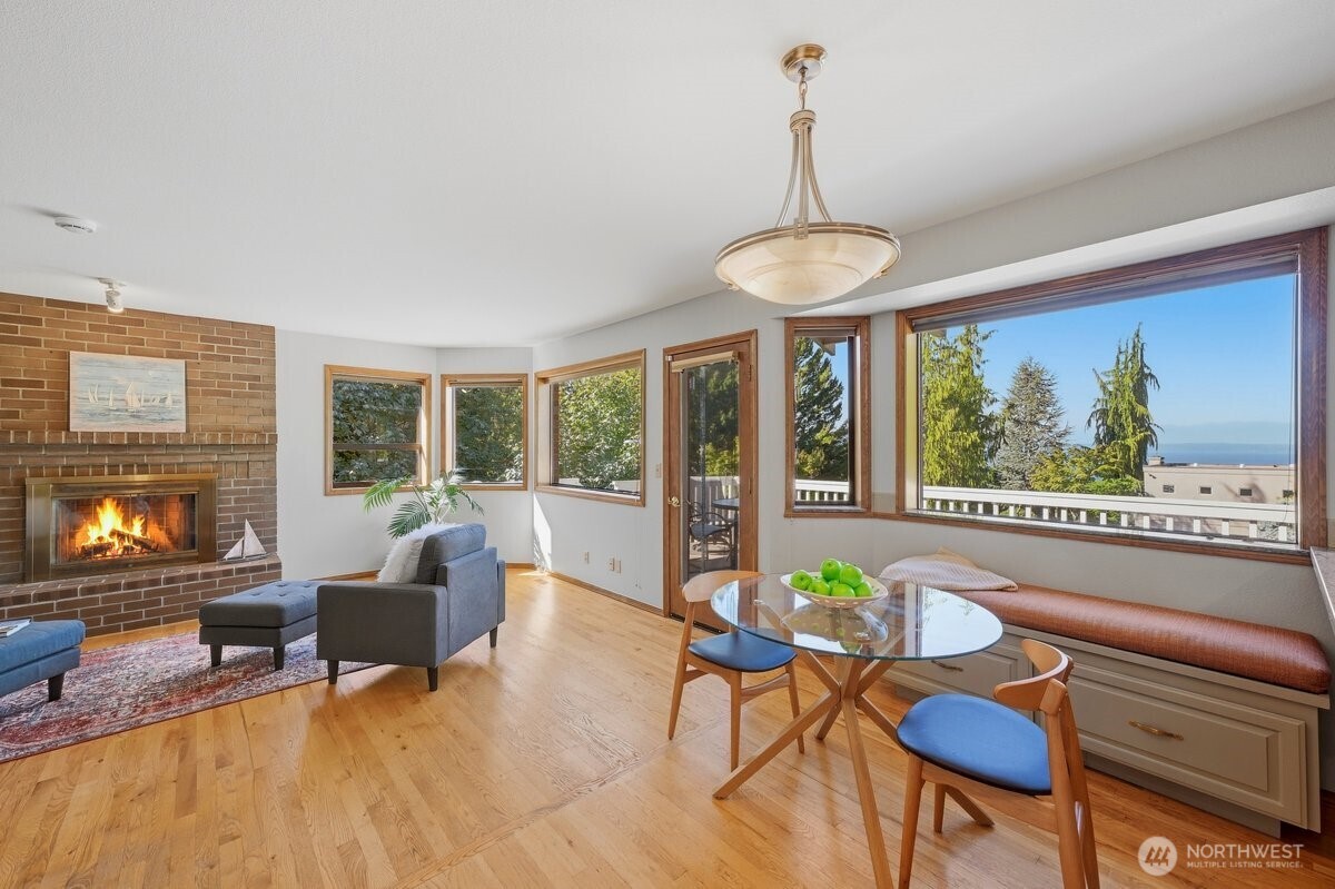 15508 72nd Avenue Property Photo 5