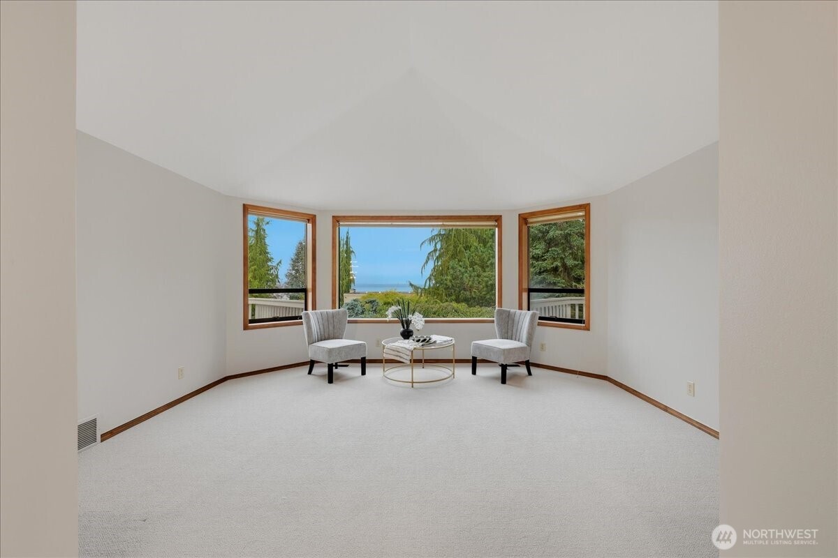15508 72nd Avenue Property Photo 12