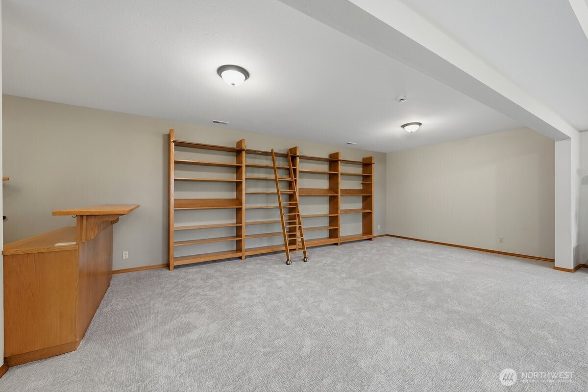 15508 72nd Avenue Property Photo 28