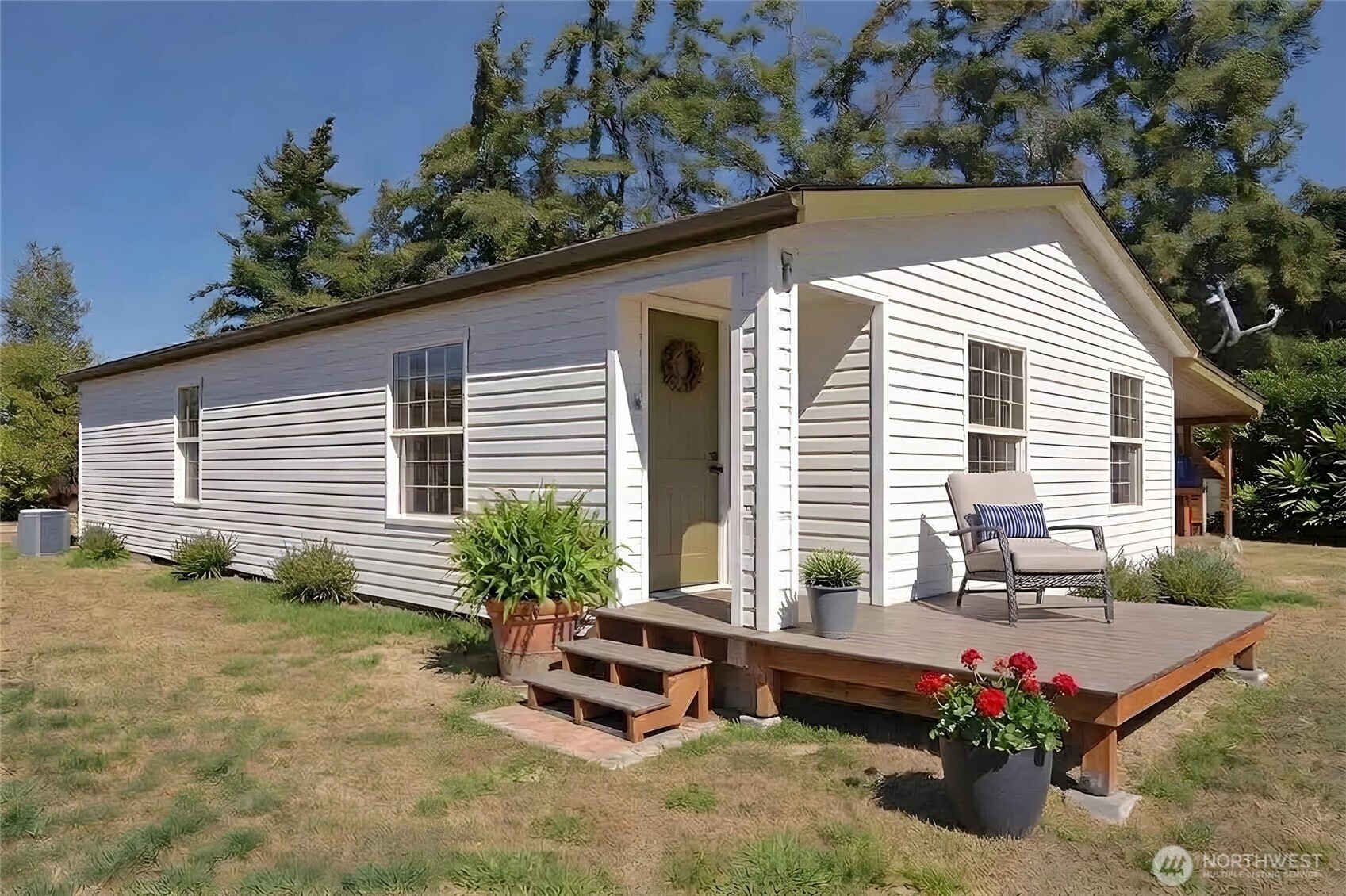 1563 Port Williams Road Property Photo 1