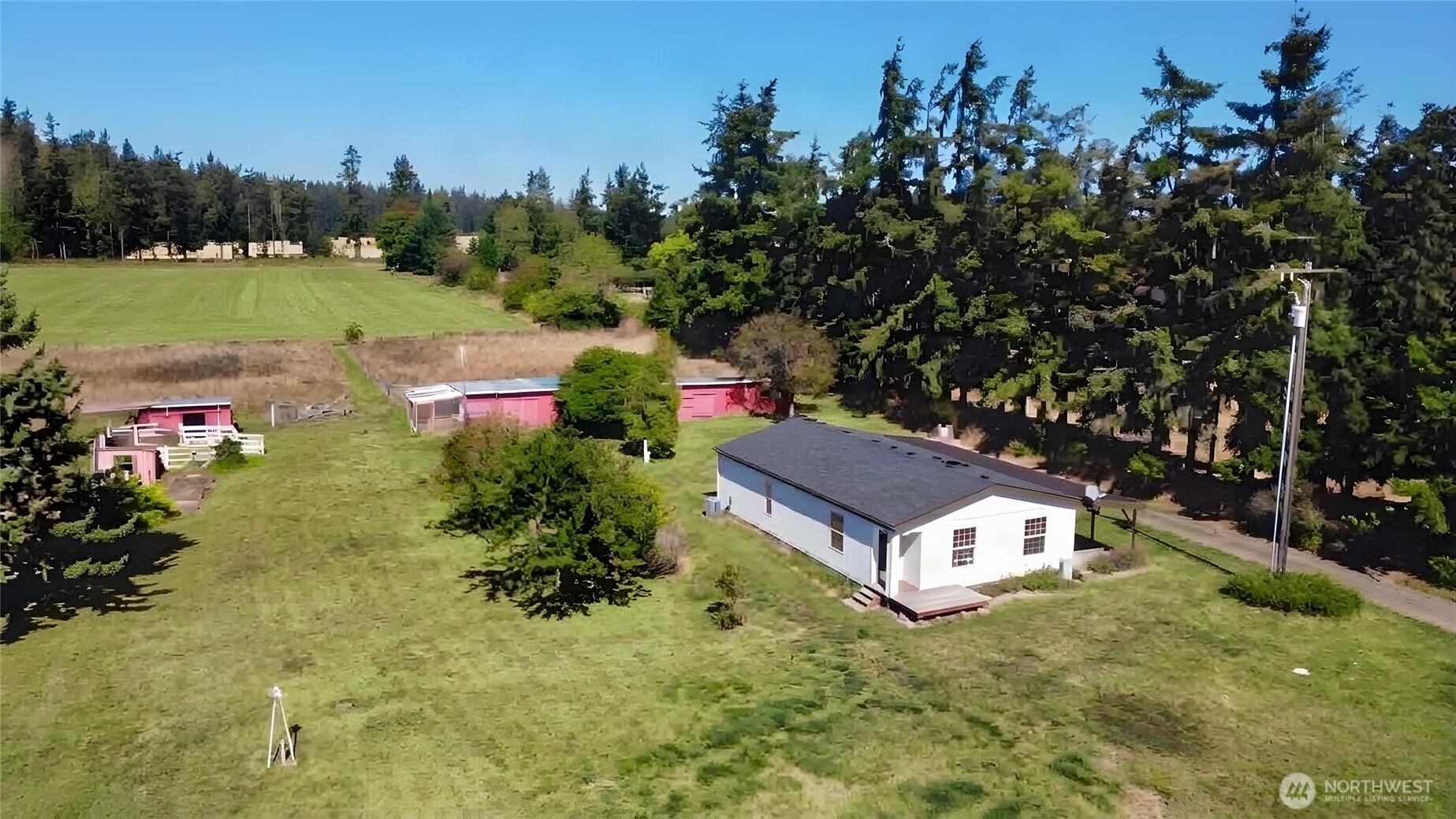 1563 Port Williams Road Property Photo 2