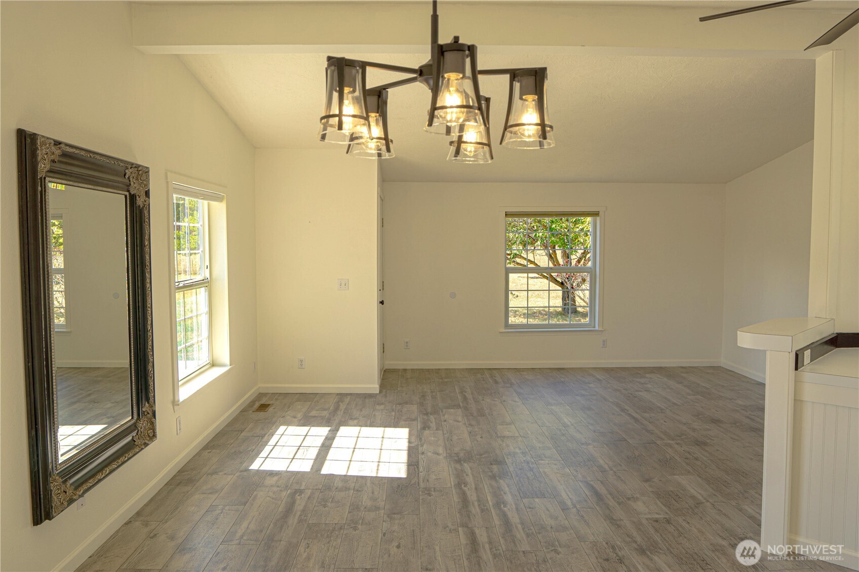 1563 Port Williams Road Property Photo 8