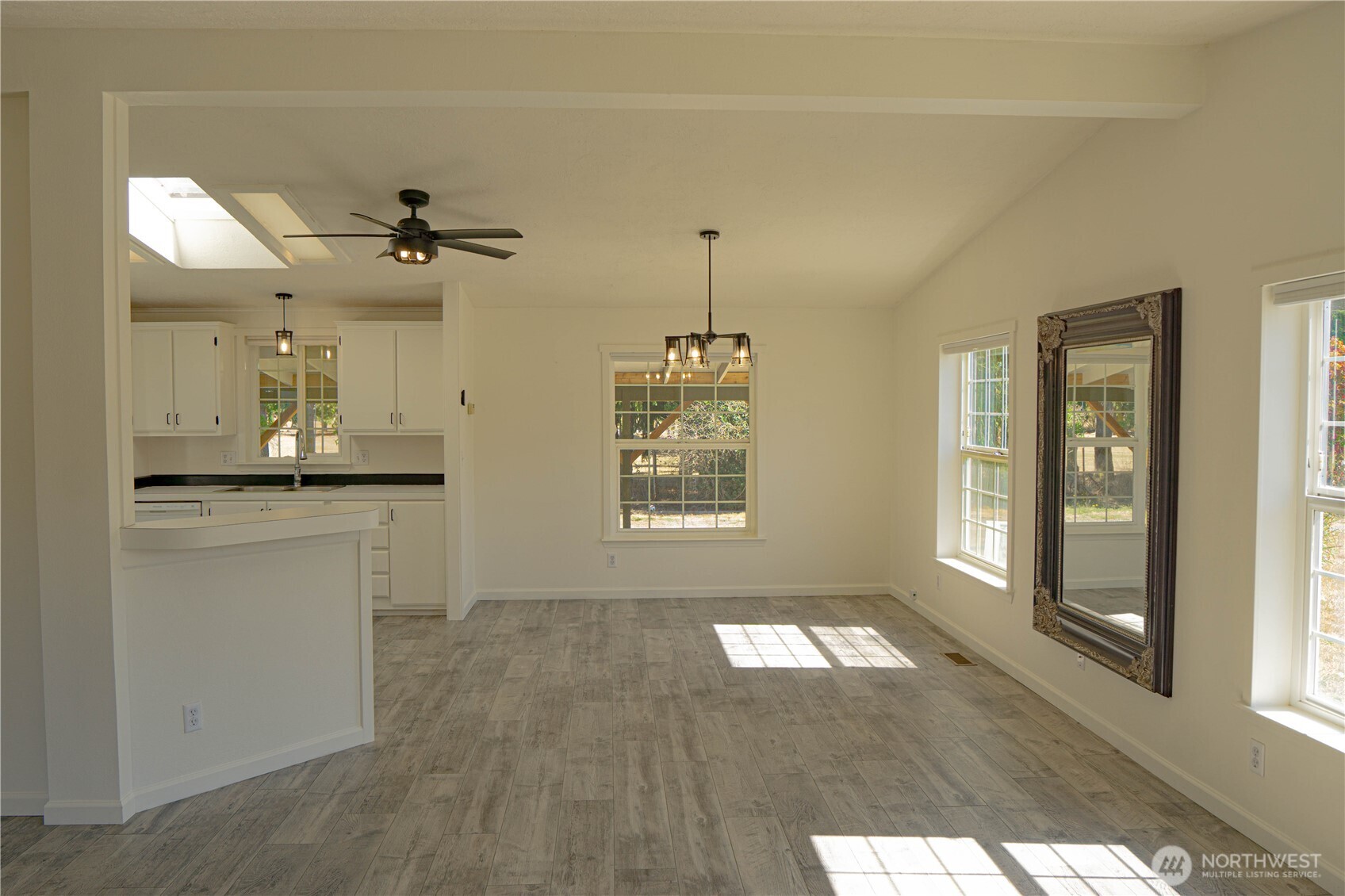 1563 Port Williams Road Property Photo 13