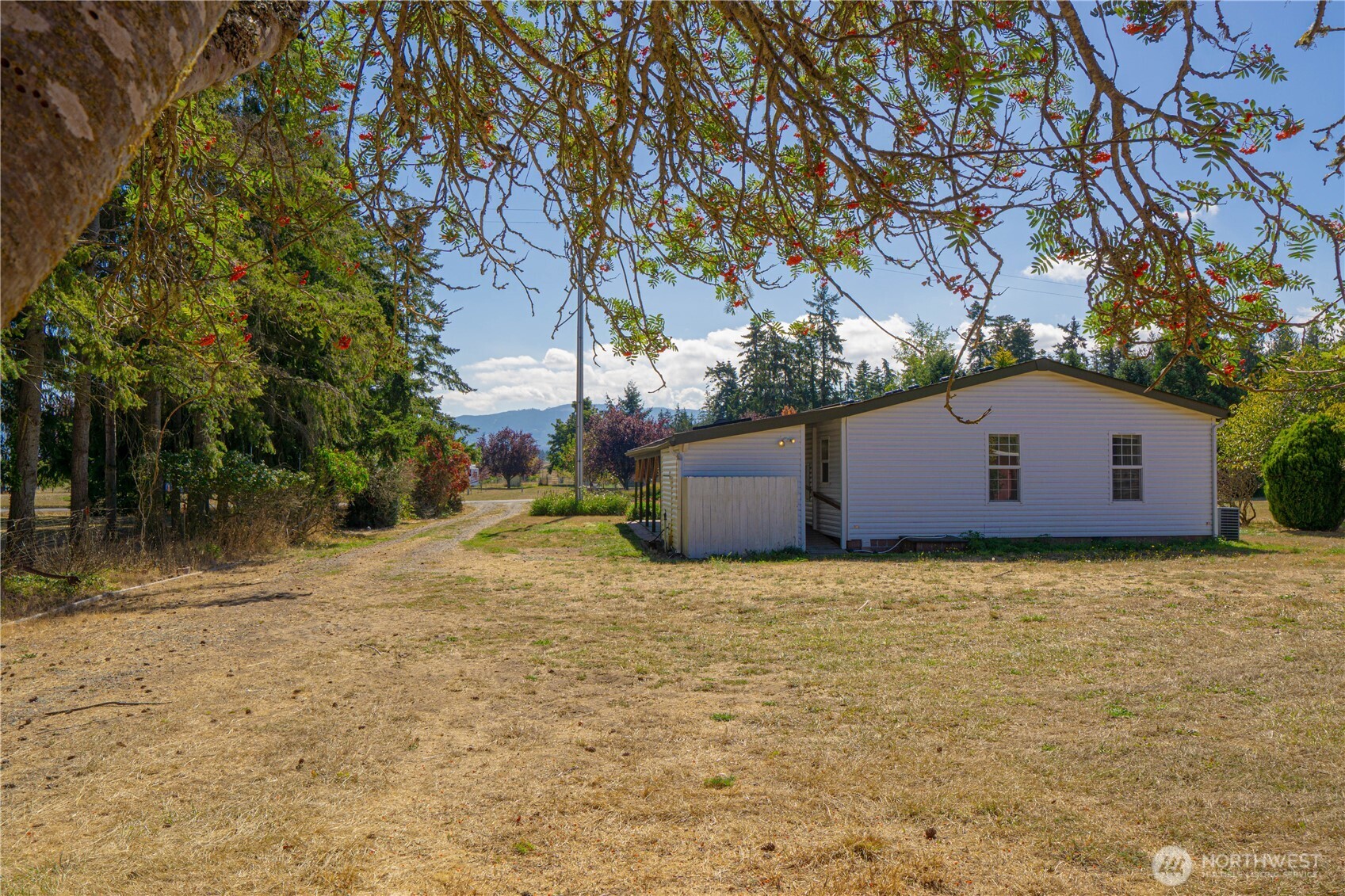 1563 Port Williams Road Property Photo 34