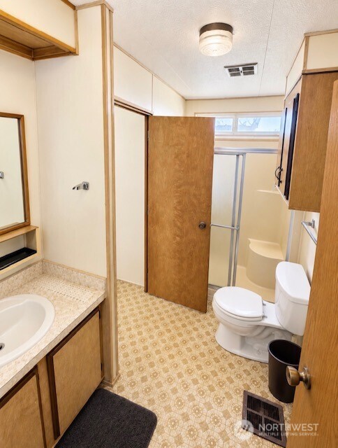 50 W Spruce Street Property Photo 6