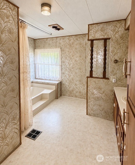 50 W Spruce Street Property Photo 8
