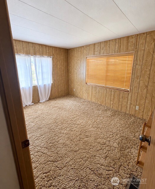 50 W Spruce Street Property Photo 9
