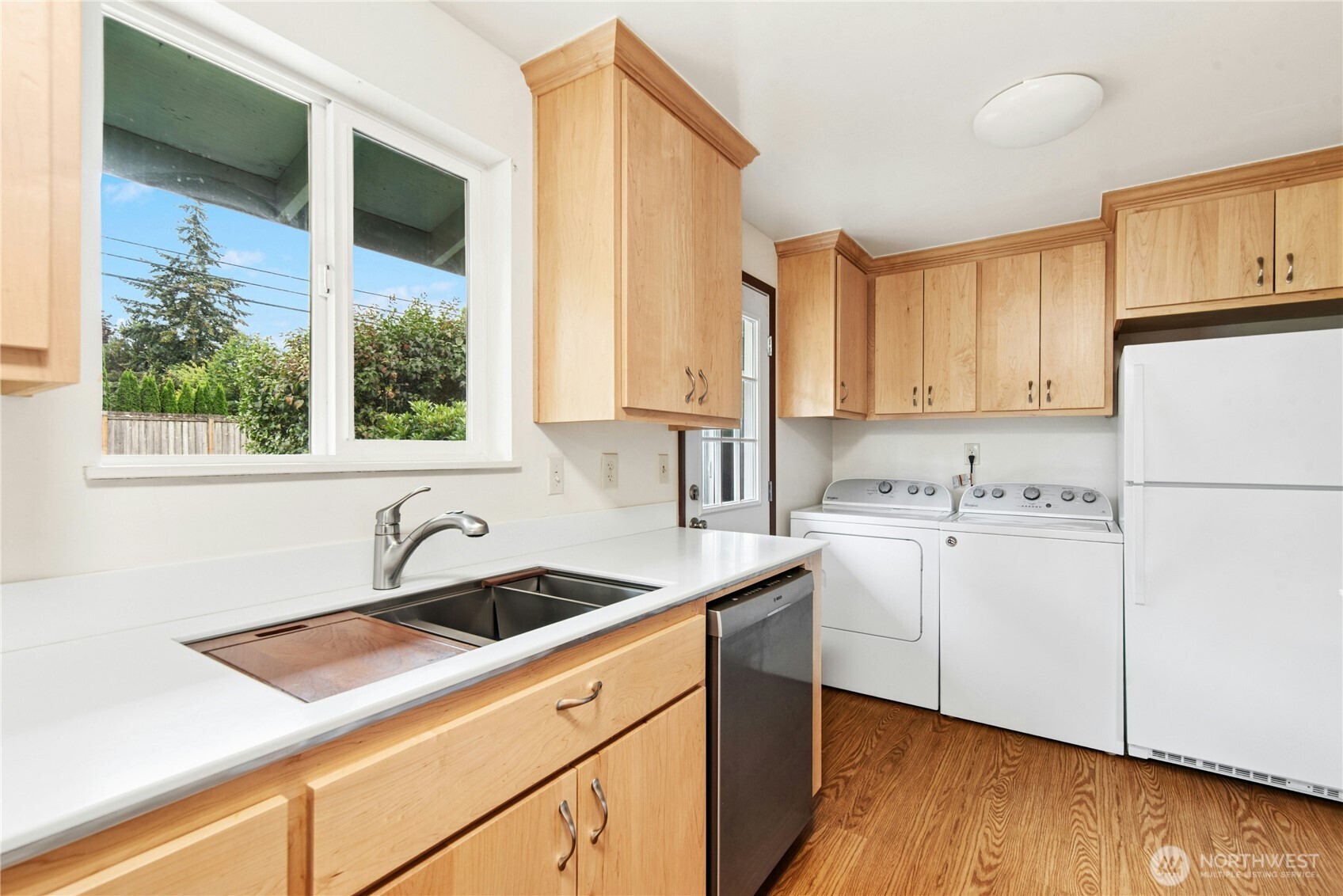 4010 227th Place Property Photo 13