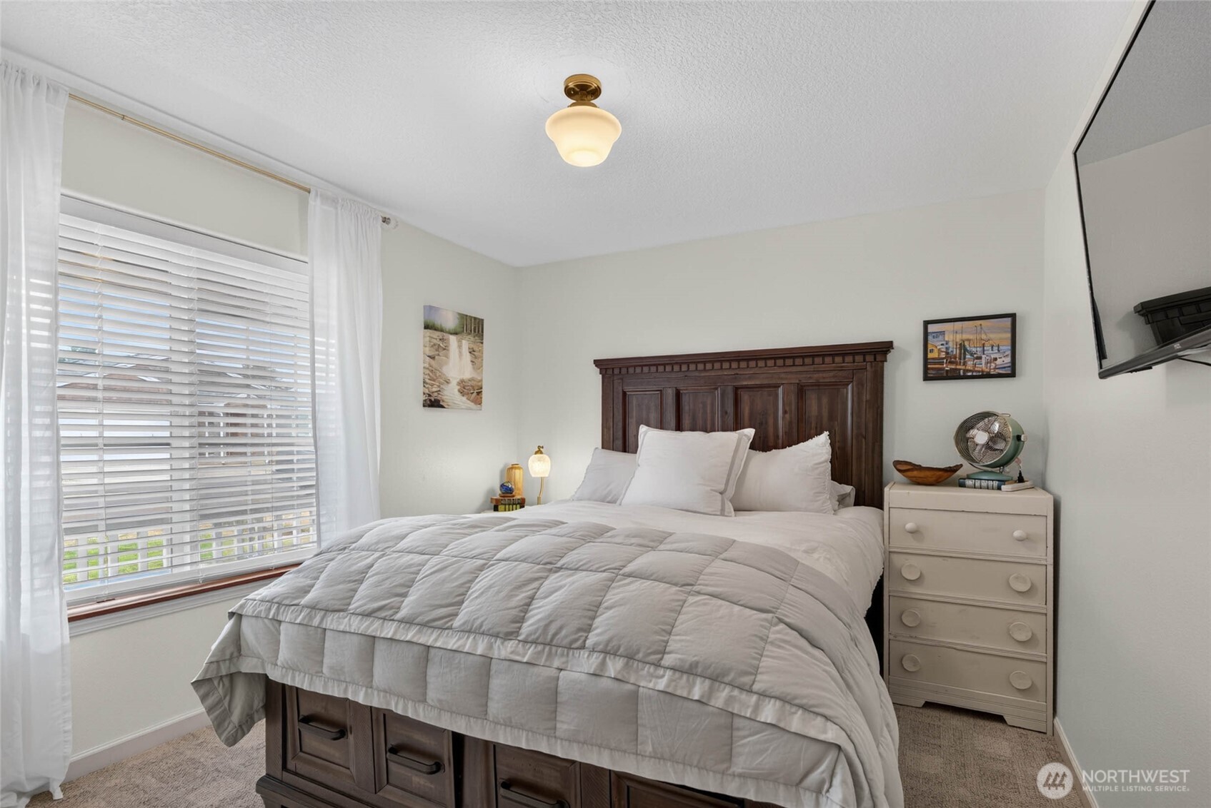 2710 N Sea Crest Avenue Property Photo 16