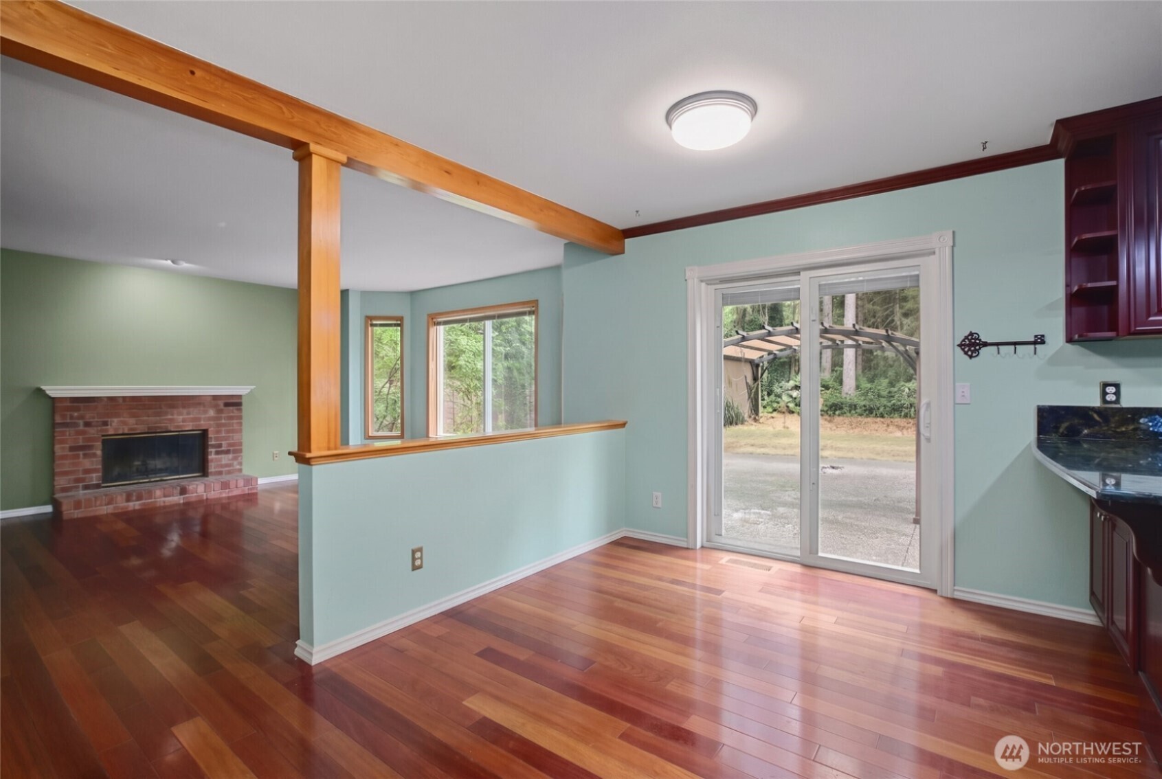 1232 Se High Ridge Court Property Photo 6