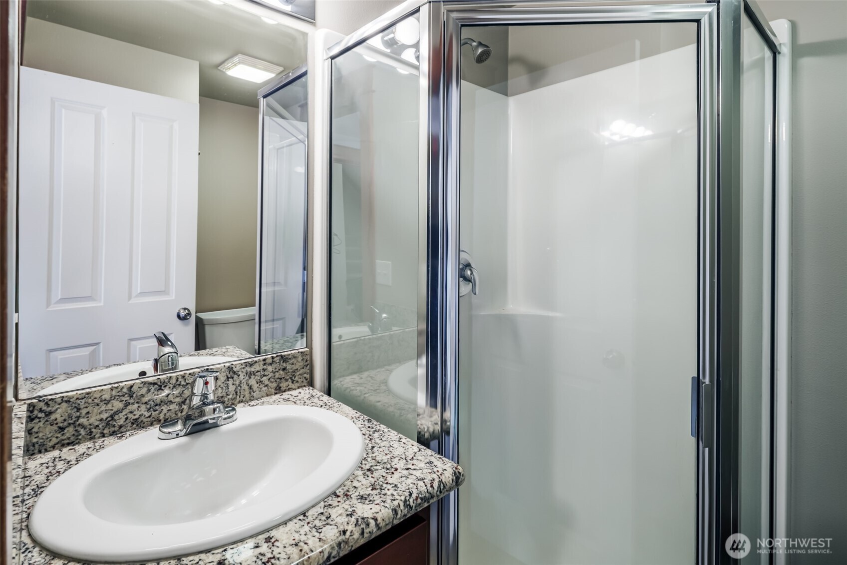 5260 Brooklyn Avenue B Property Photo 24