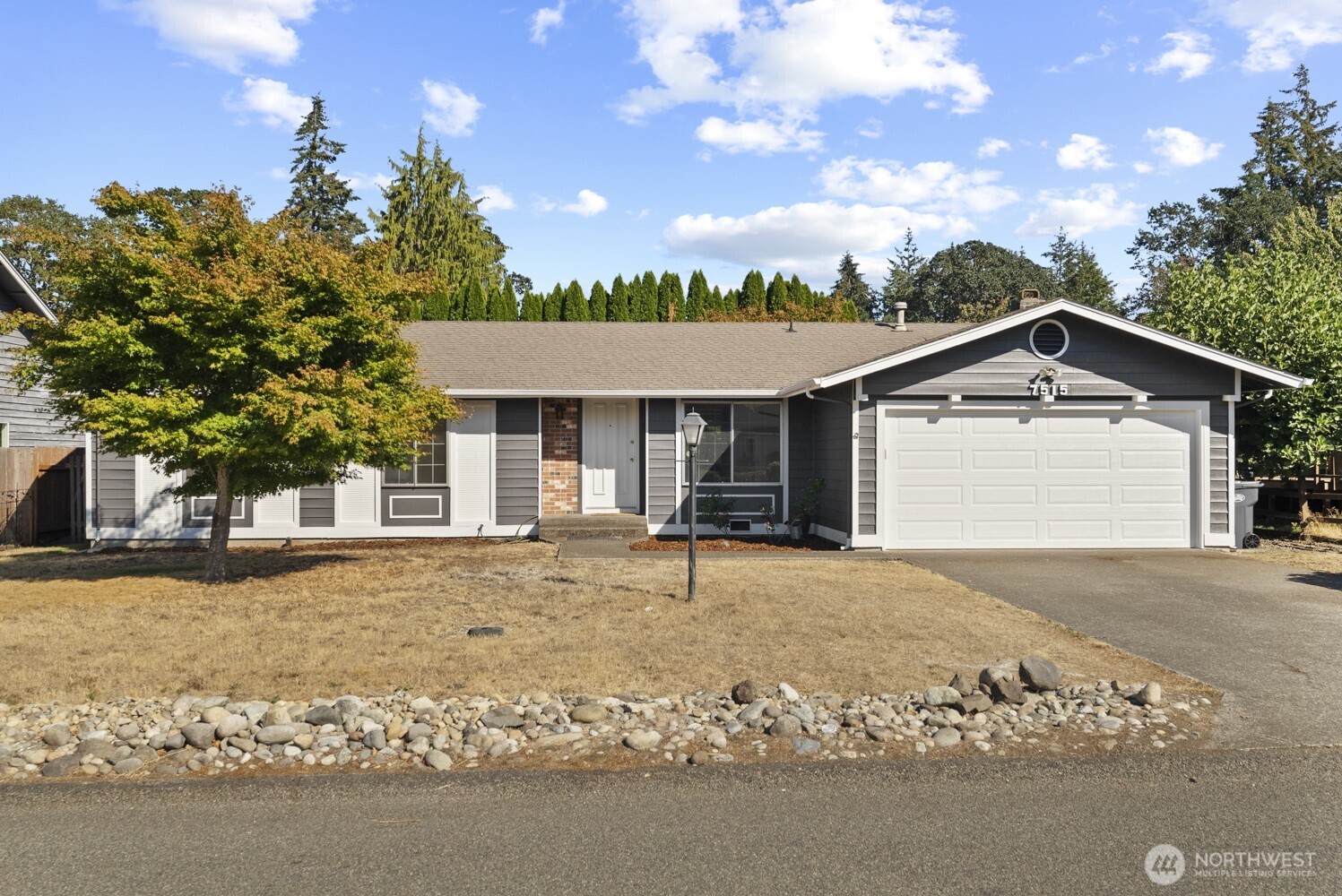 7515 97th Avenue Property Photo 1