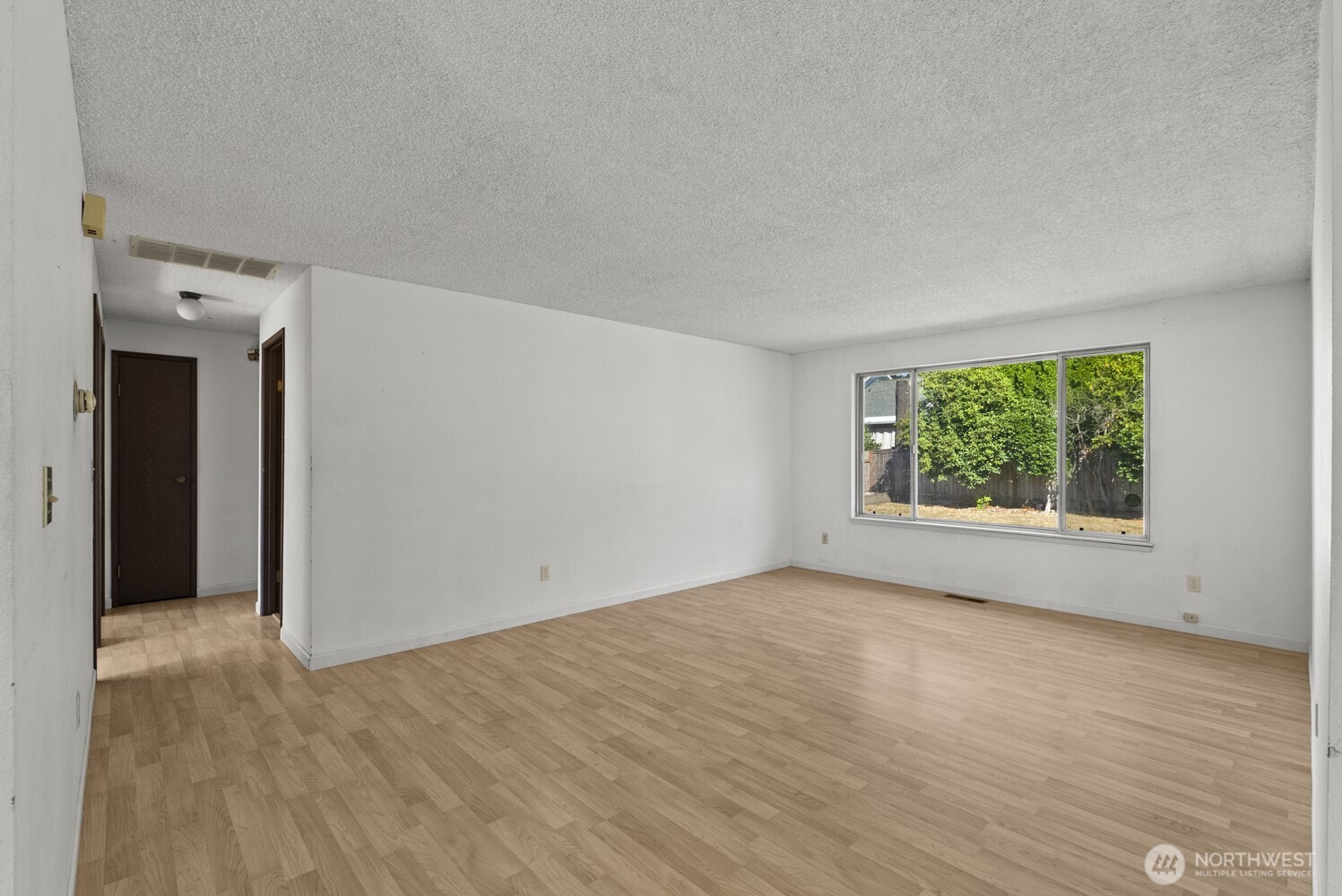 7515 97th Avenue Property Photo 6
