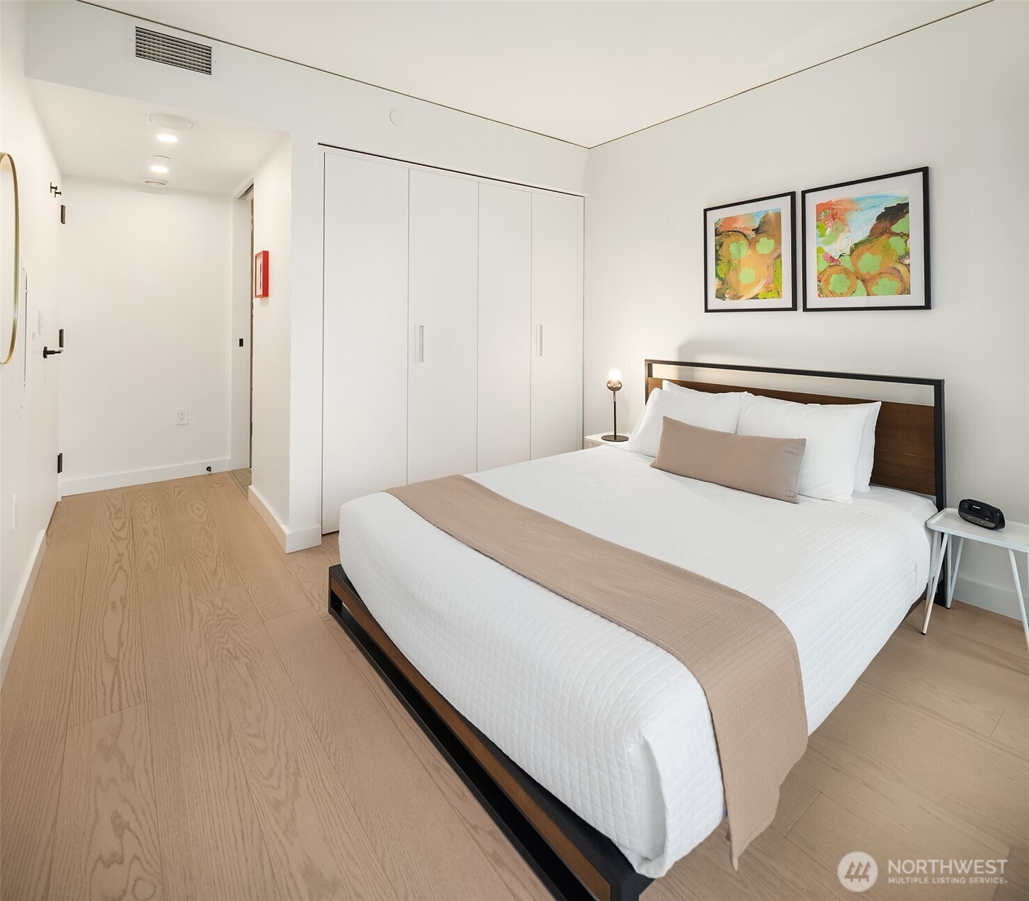 300 Virginia Street 2304 Property Photo 14