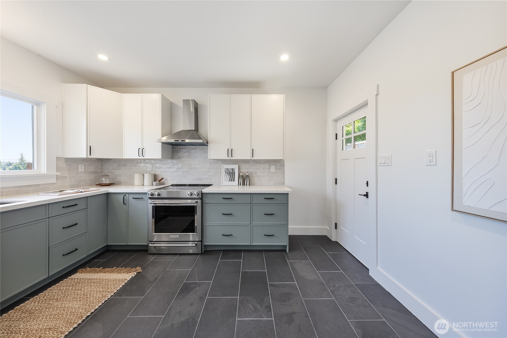 317 Ne 58th Street Property Photo 12