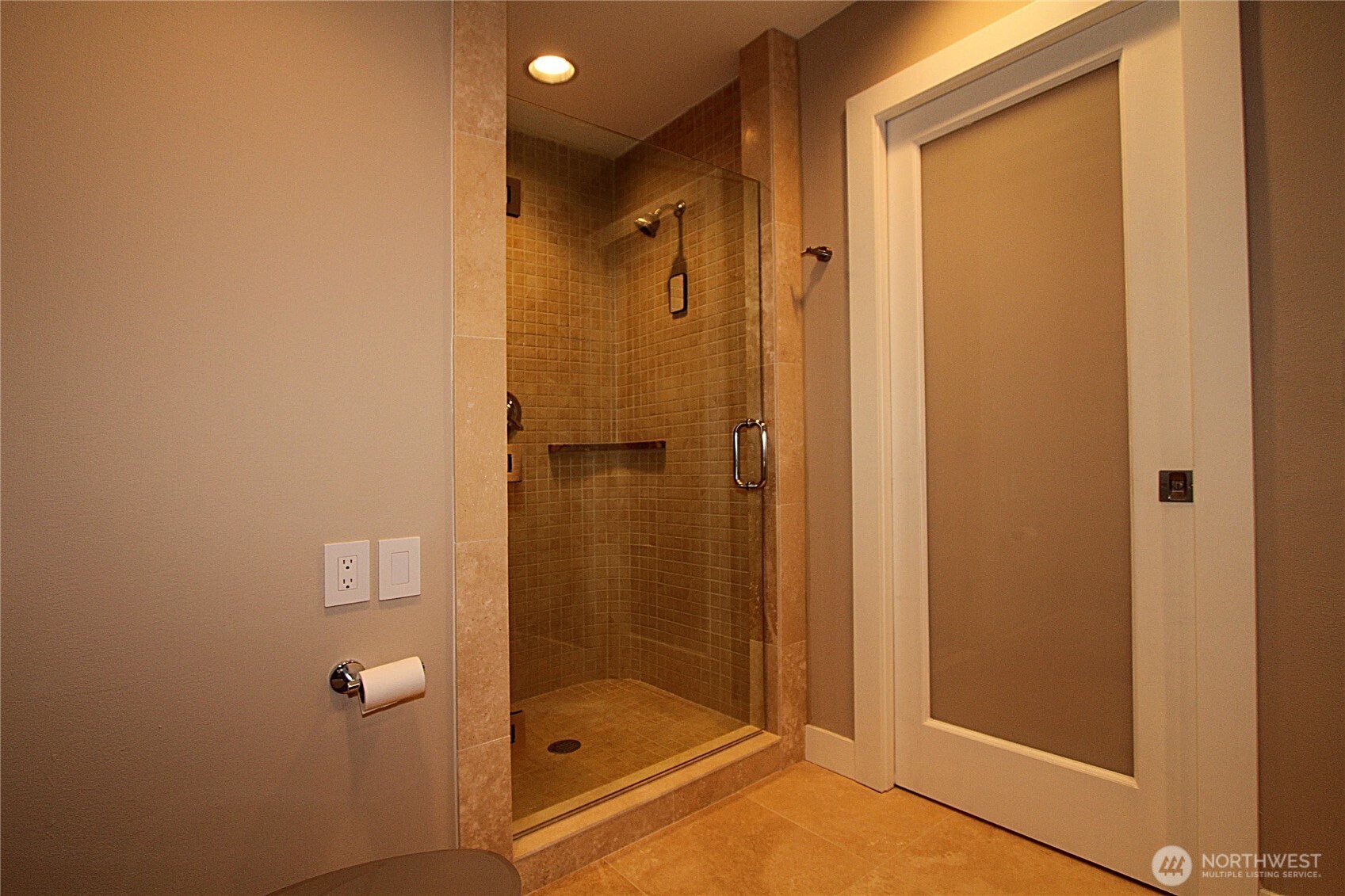 8011 Aurora Avenue Property Photo 18