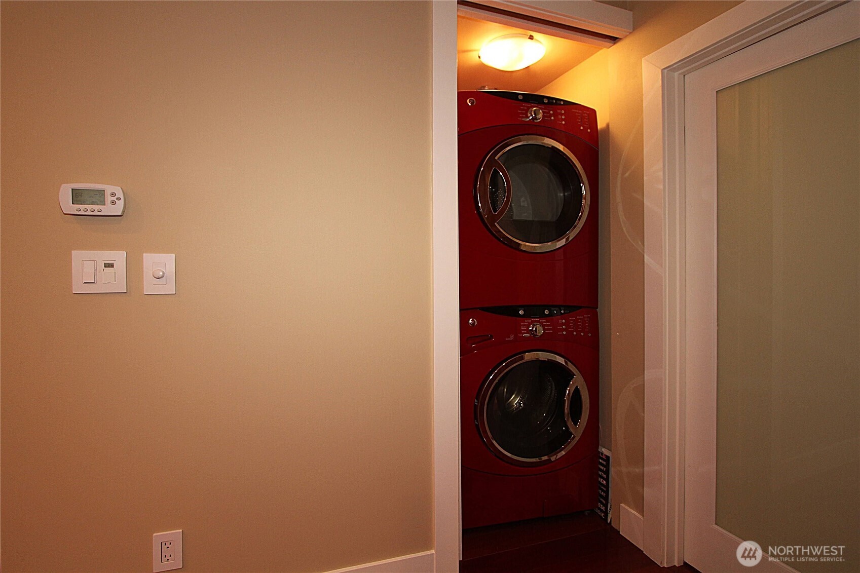 8011 Aurora Avenue Property Photo 20