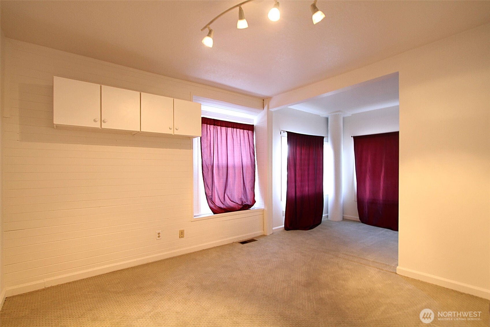 8011 Aurora Avenue Property Photo 28