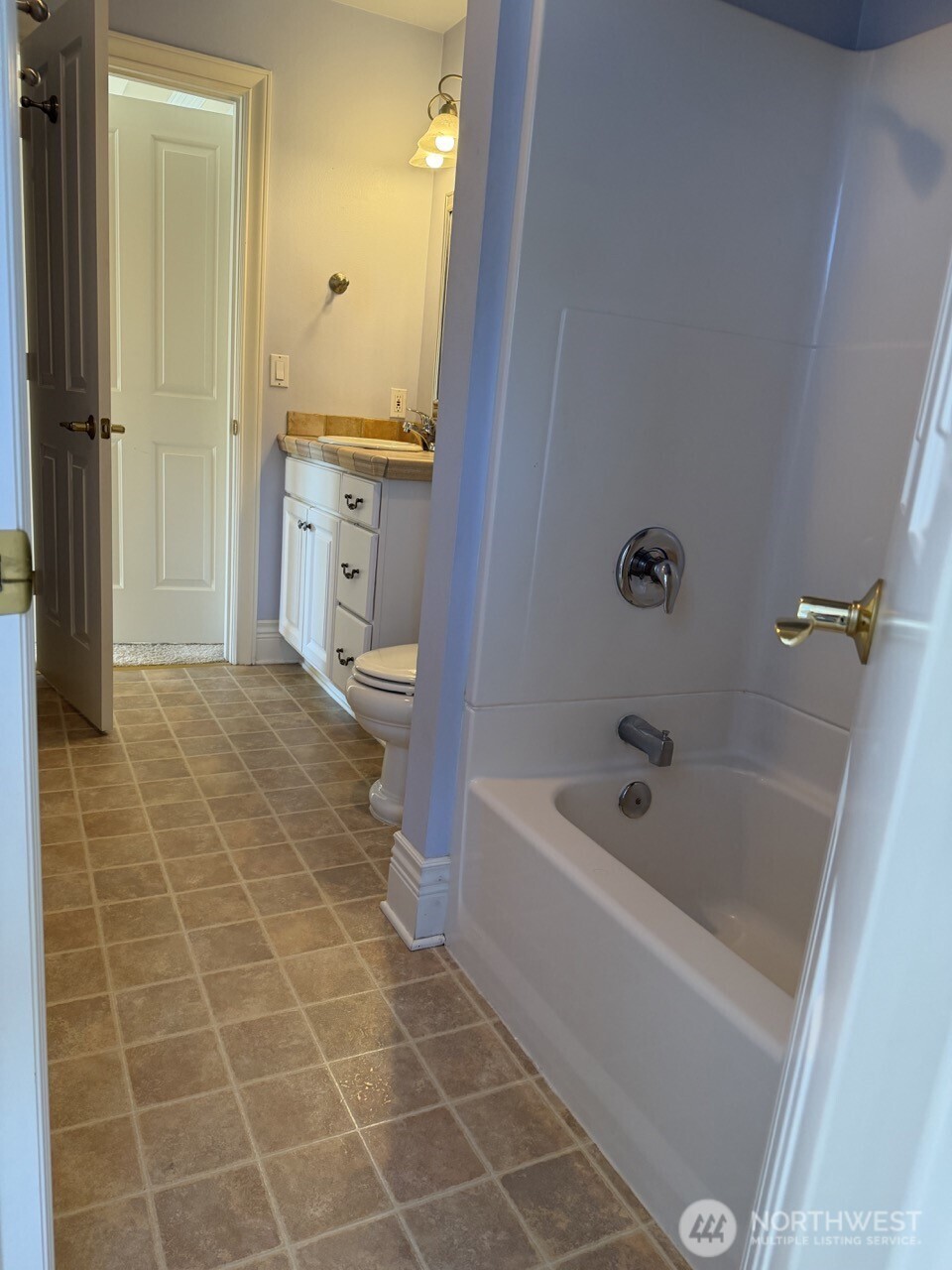10925 81st Pl Property Photo 6