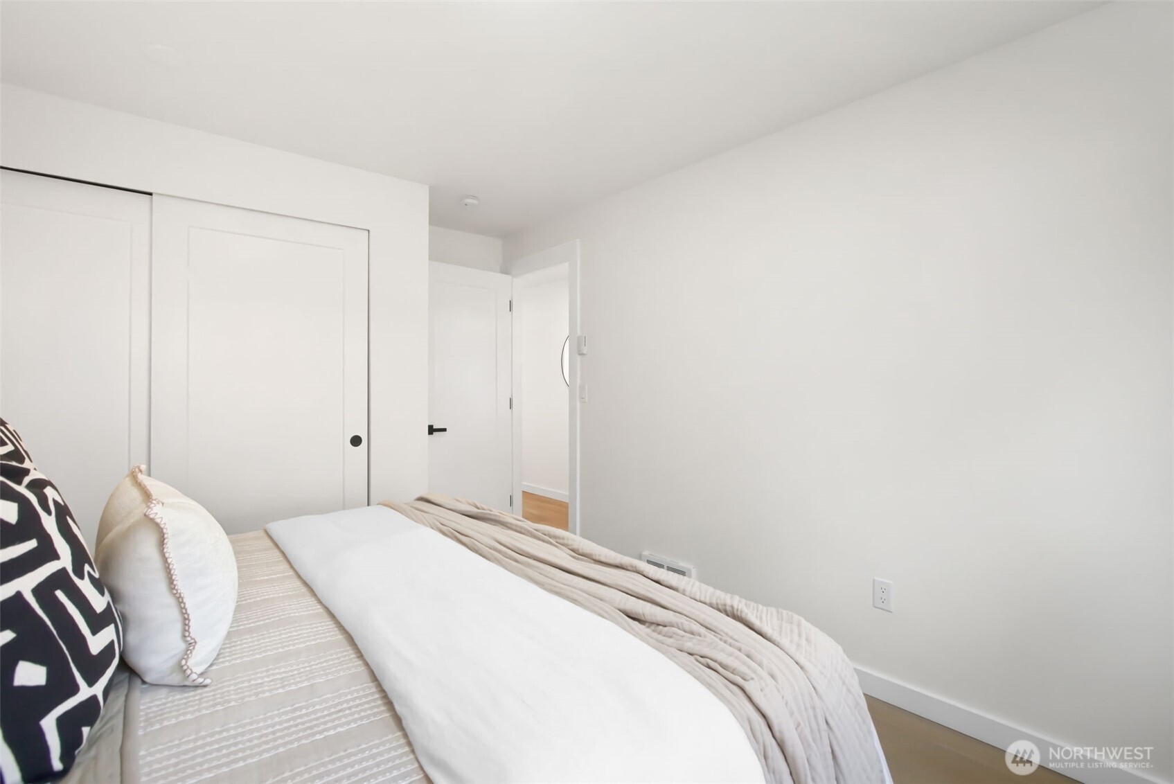 9751 Densmore Avenue Property Photo 22