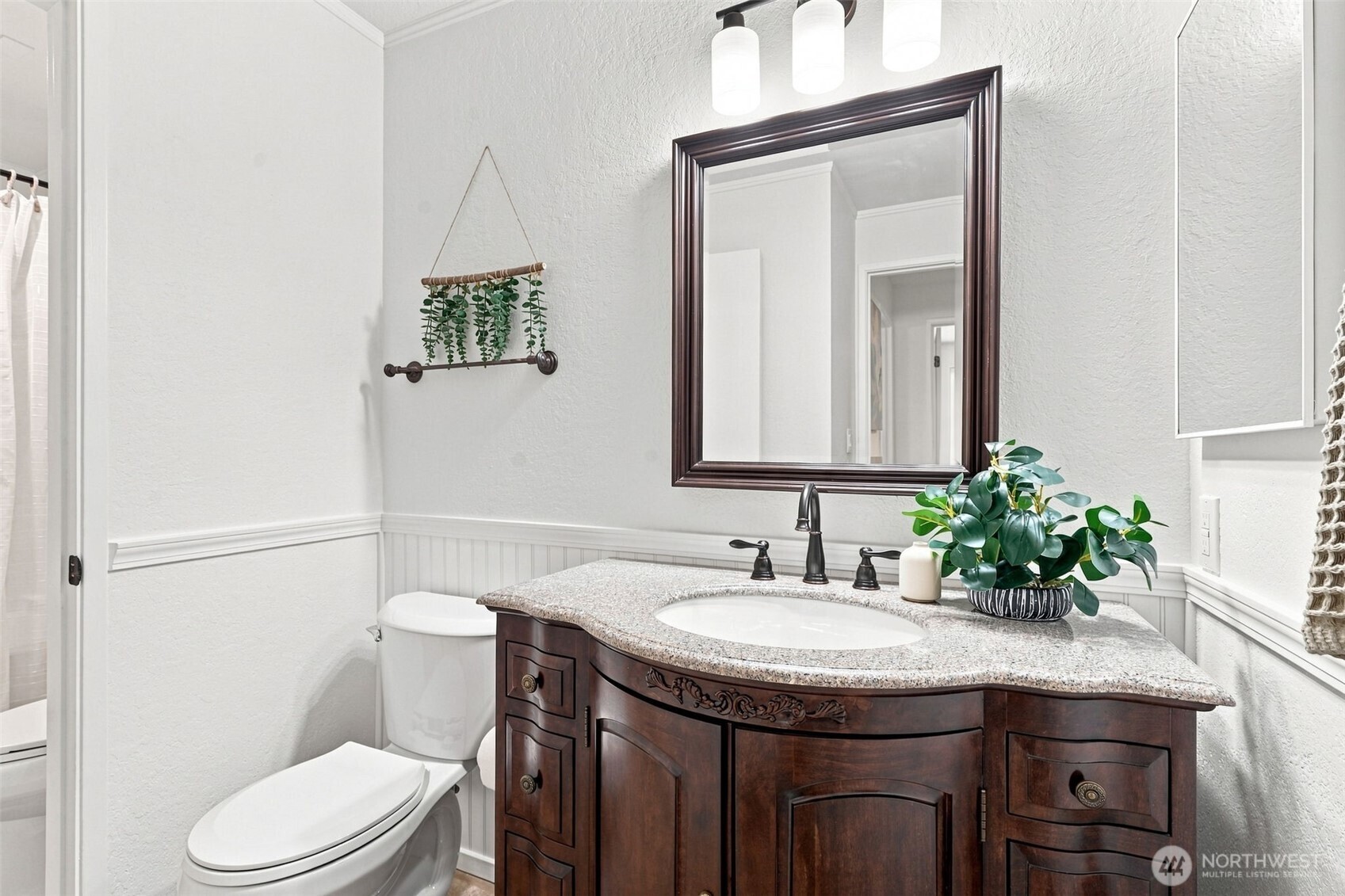 4187 W Lake Sammamish Parkway B207 Property Photo 24