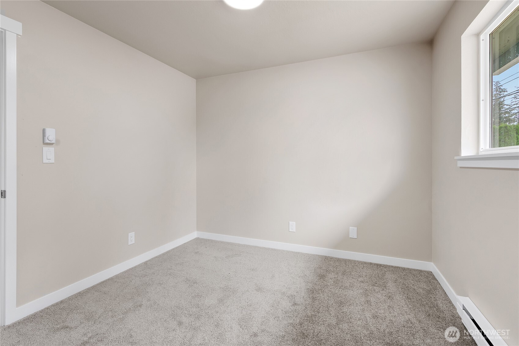 117 176th St E Property Photo 21