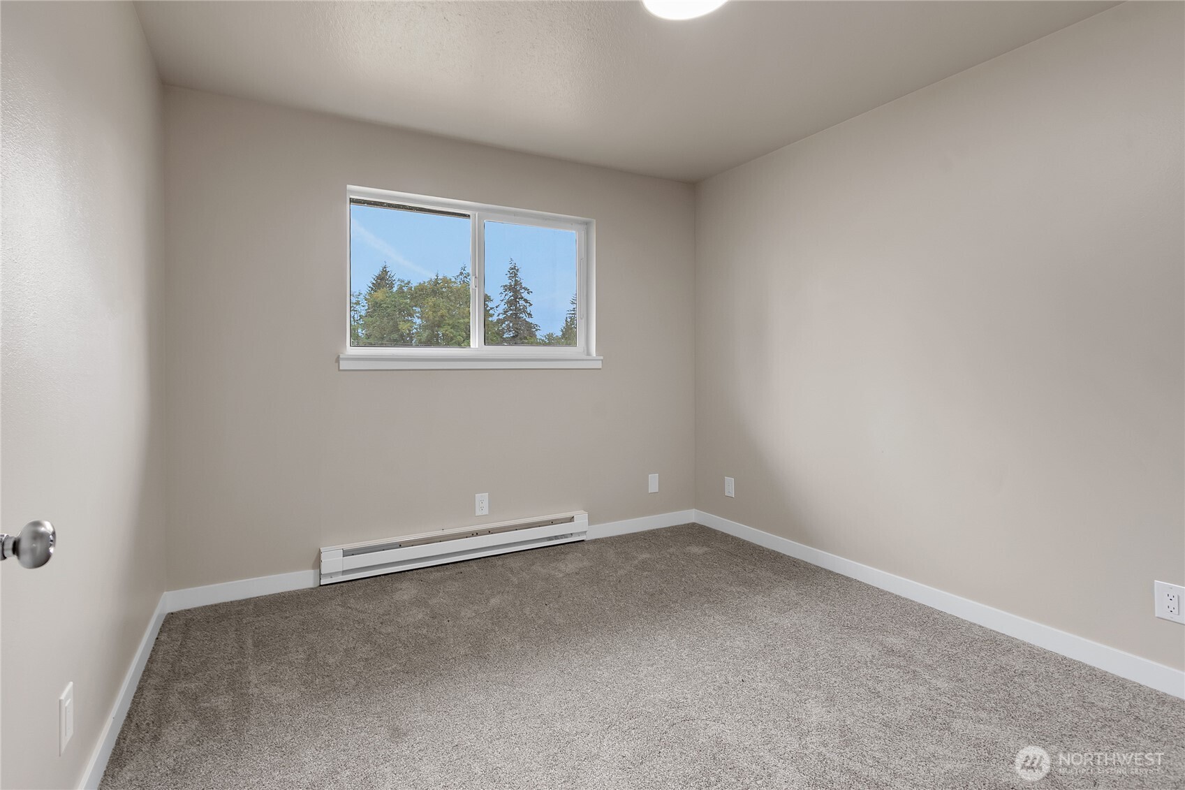 117 176th St E Property Photo 22