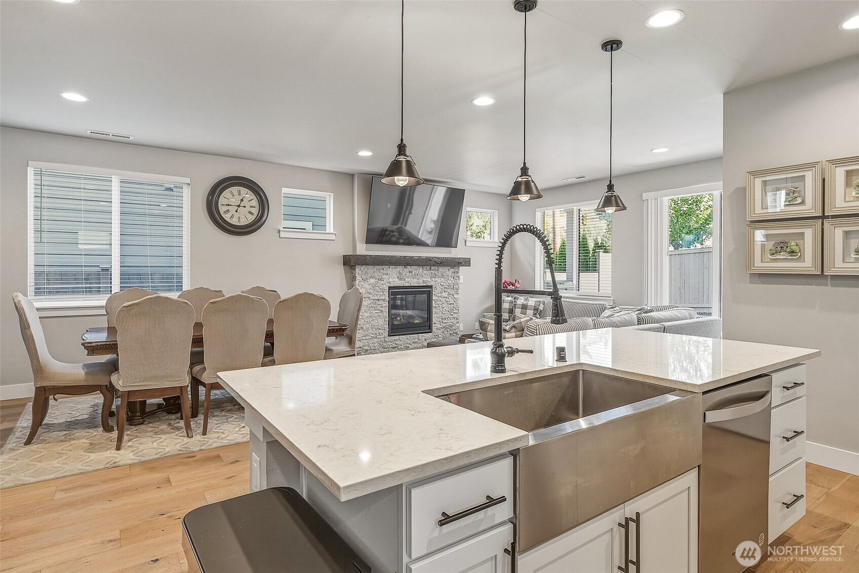 19226 139th Place Property Photo 13