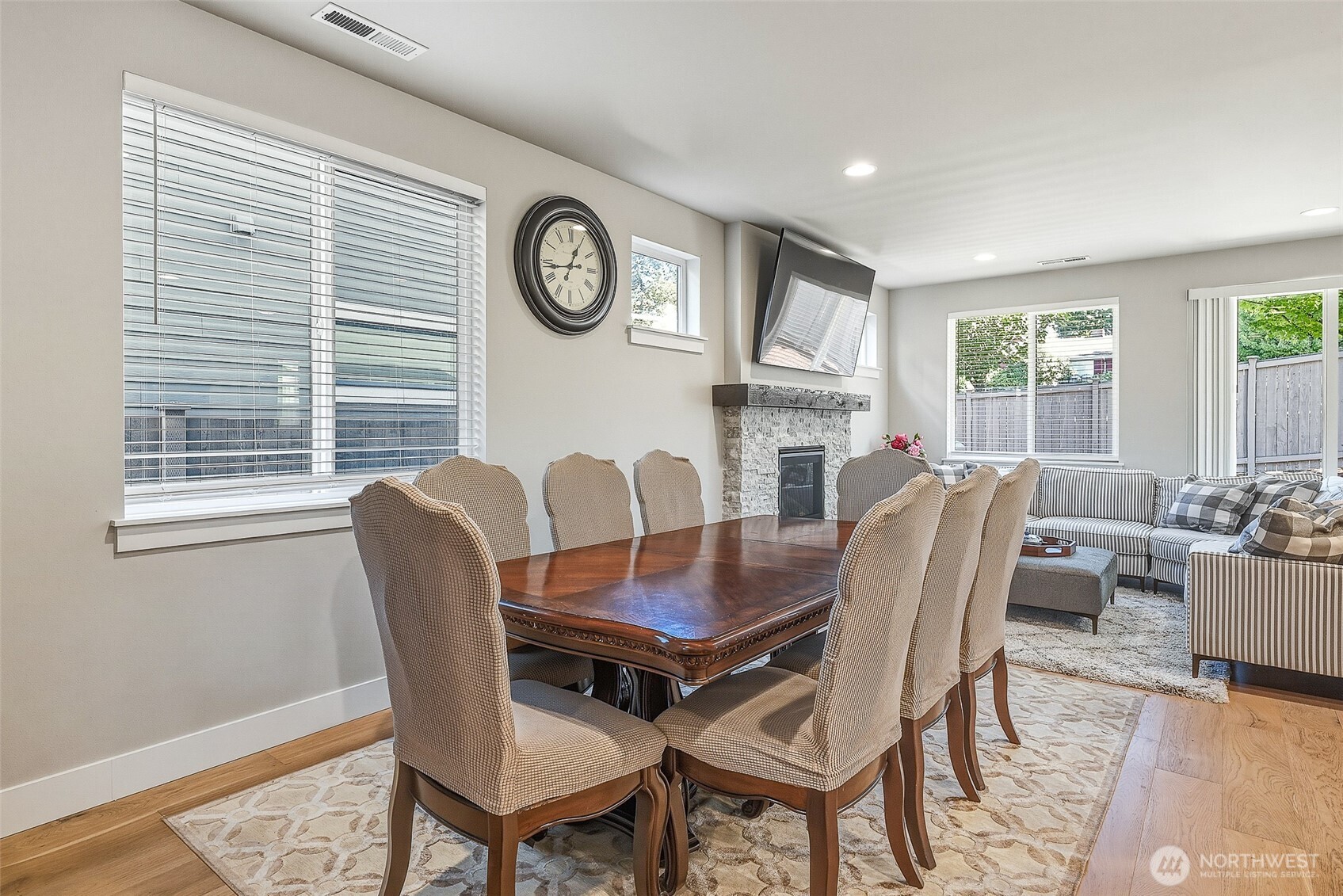 19226 139th Place Property Photo 15